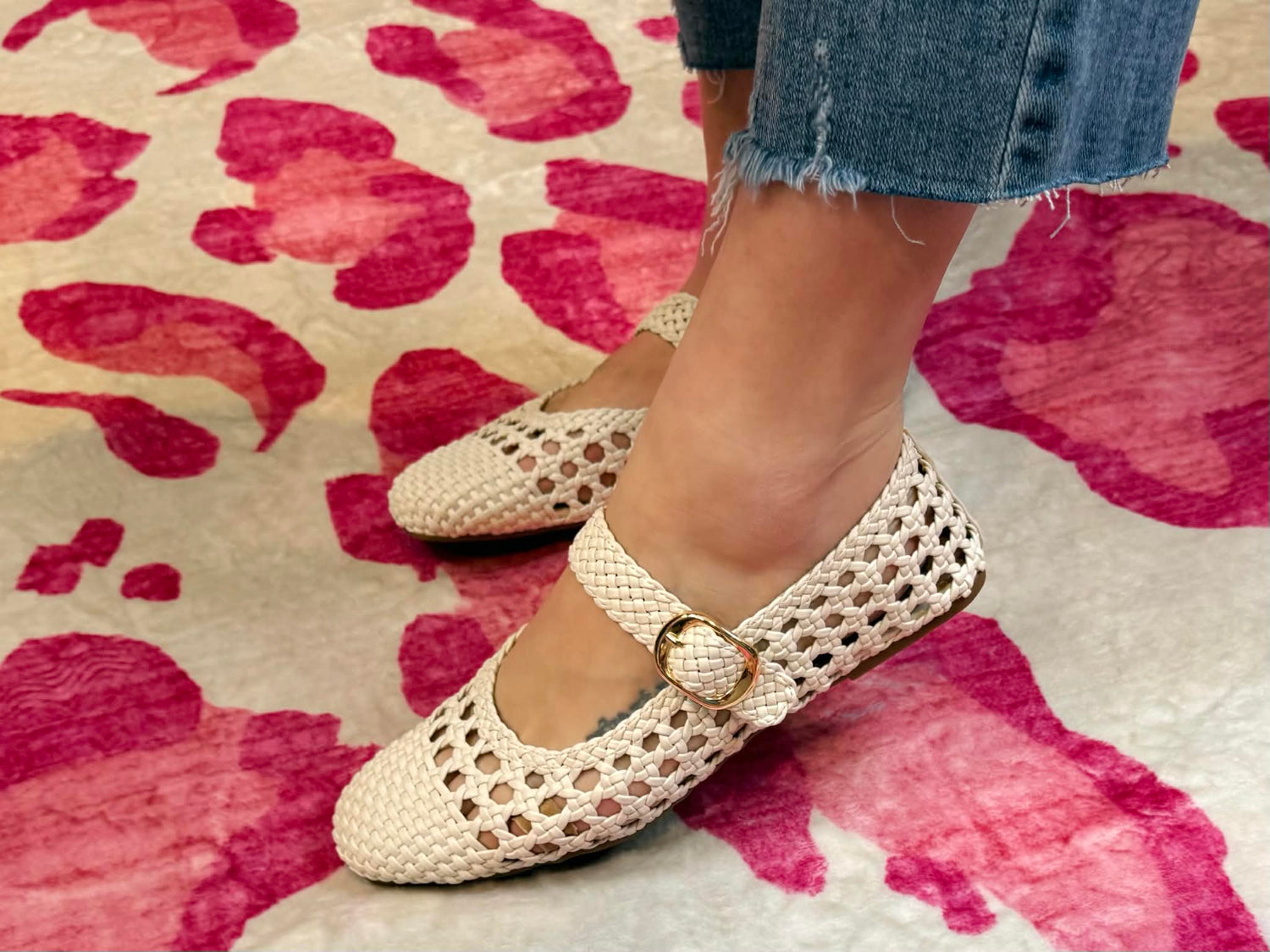 Corkys - MIXED FEELINGS - White