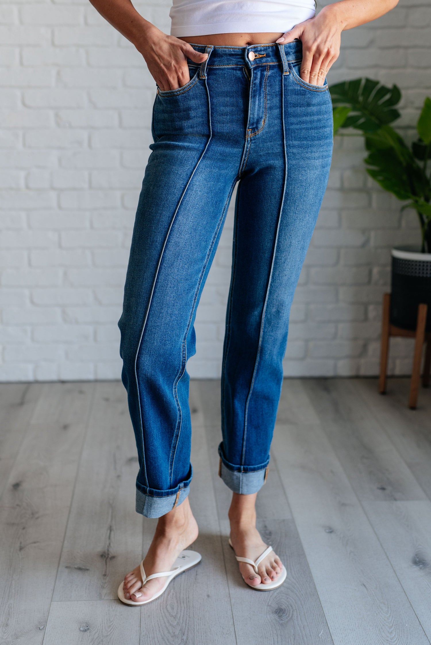 Campbell High Rise Center Seam Detail Straight Jeans - KaraMarie