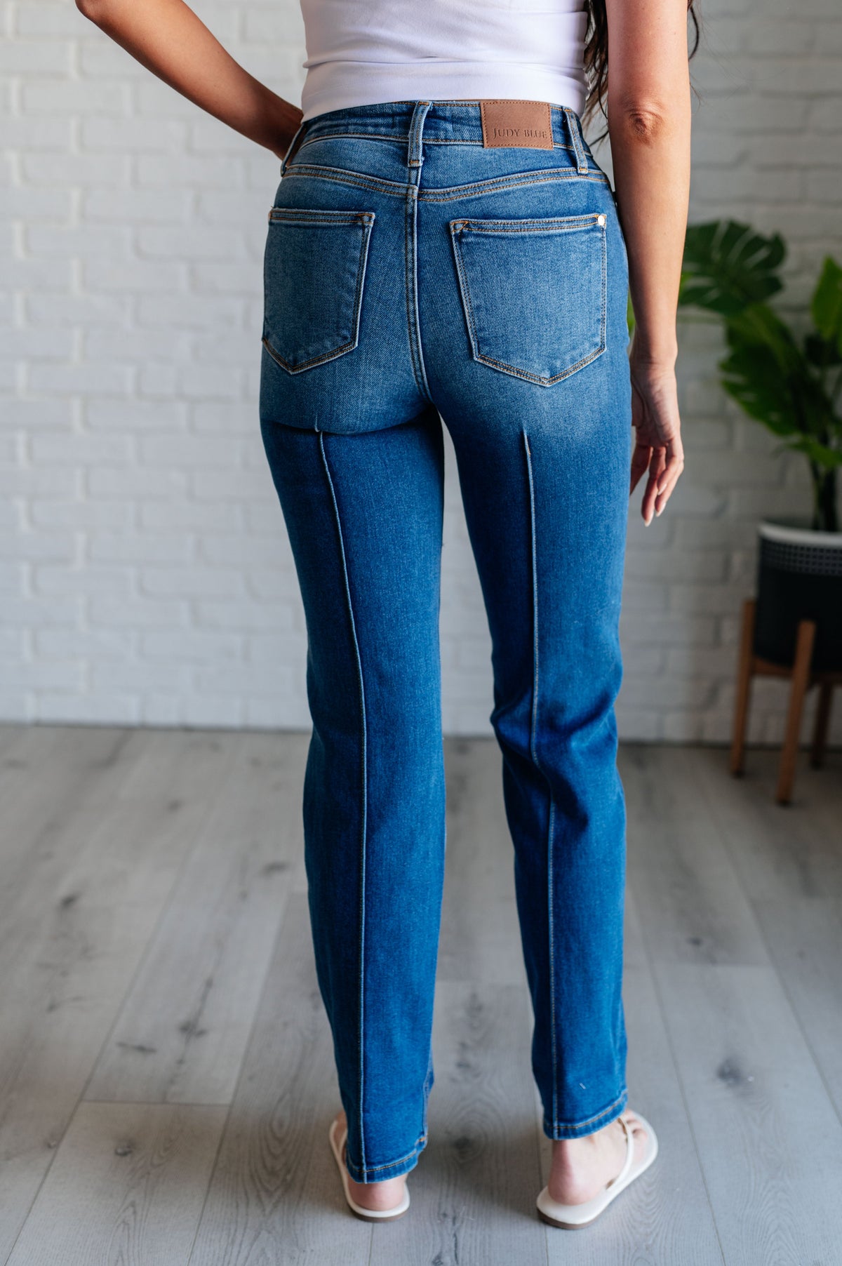 Campbell High Rise Center Seam Detail Straight Jeans - KaraMarie