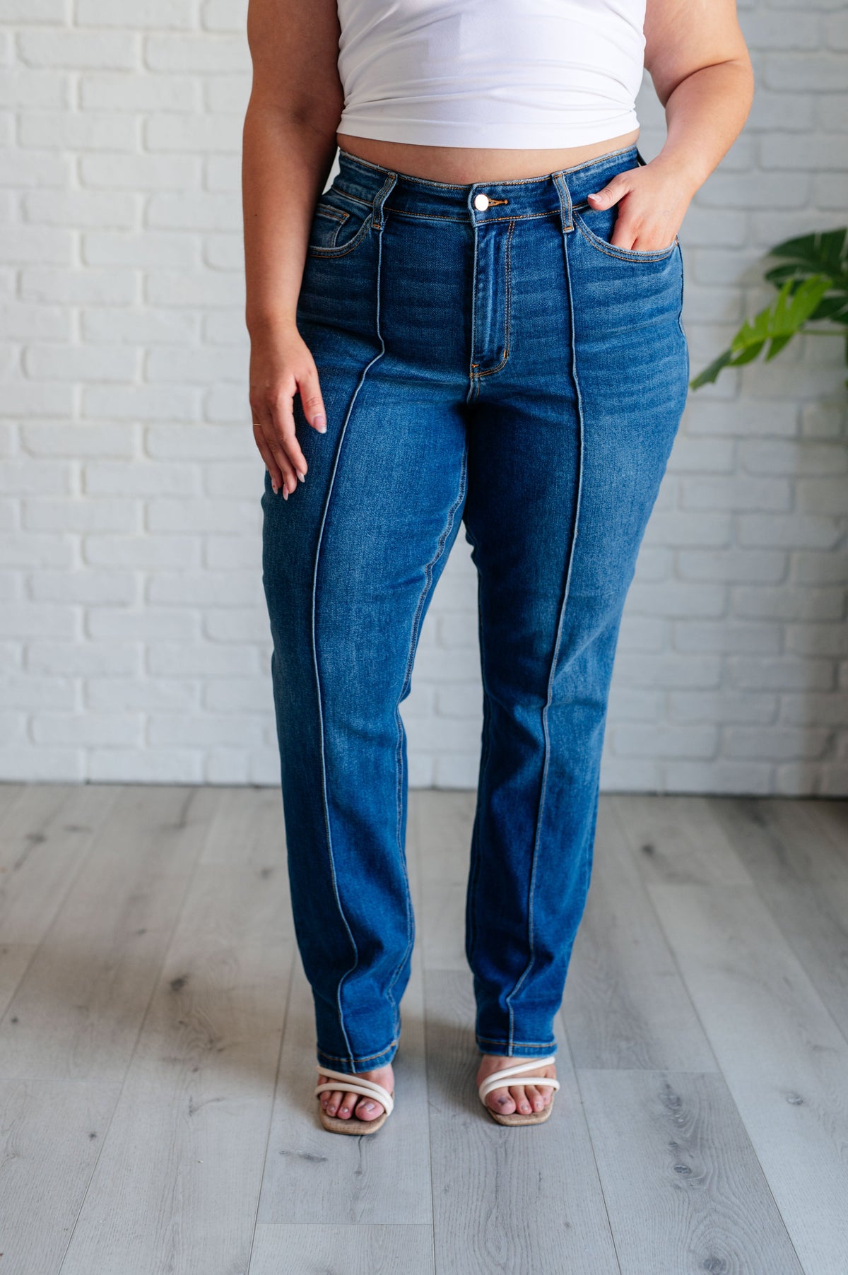 Campbell High Rise Center Seam Detail Straight Jeans - KaraMarie