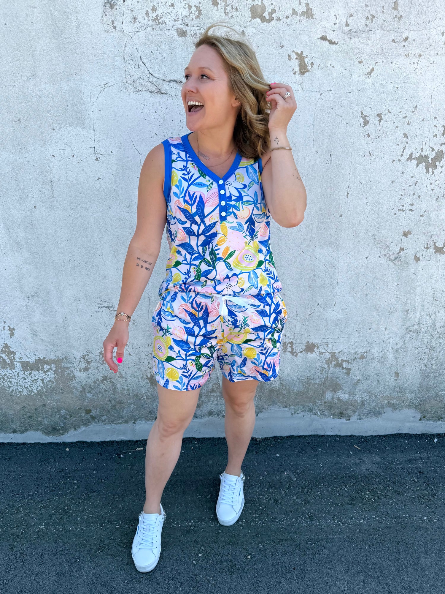 Pajama Set - Sleeveless & Shorts - Blue Floral {XS-3X}