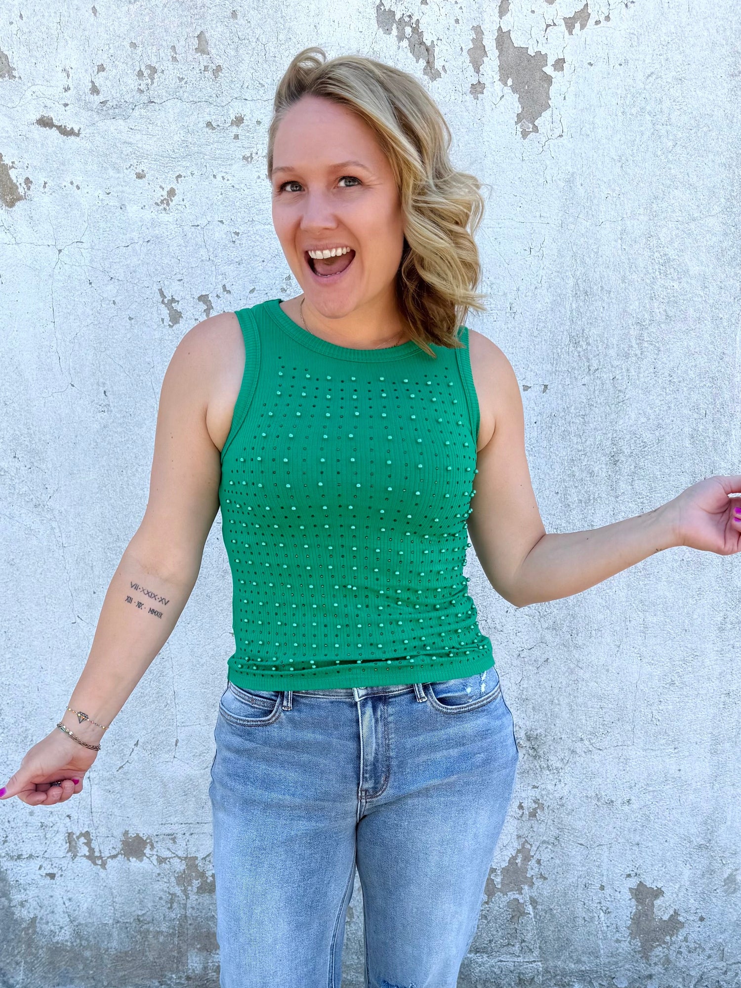 Glimmer & Grace Sleeveless Top in Green {S-XL}