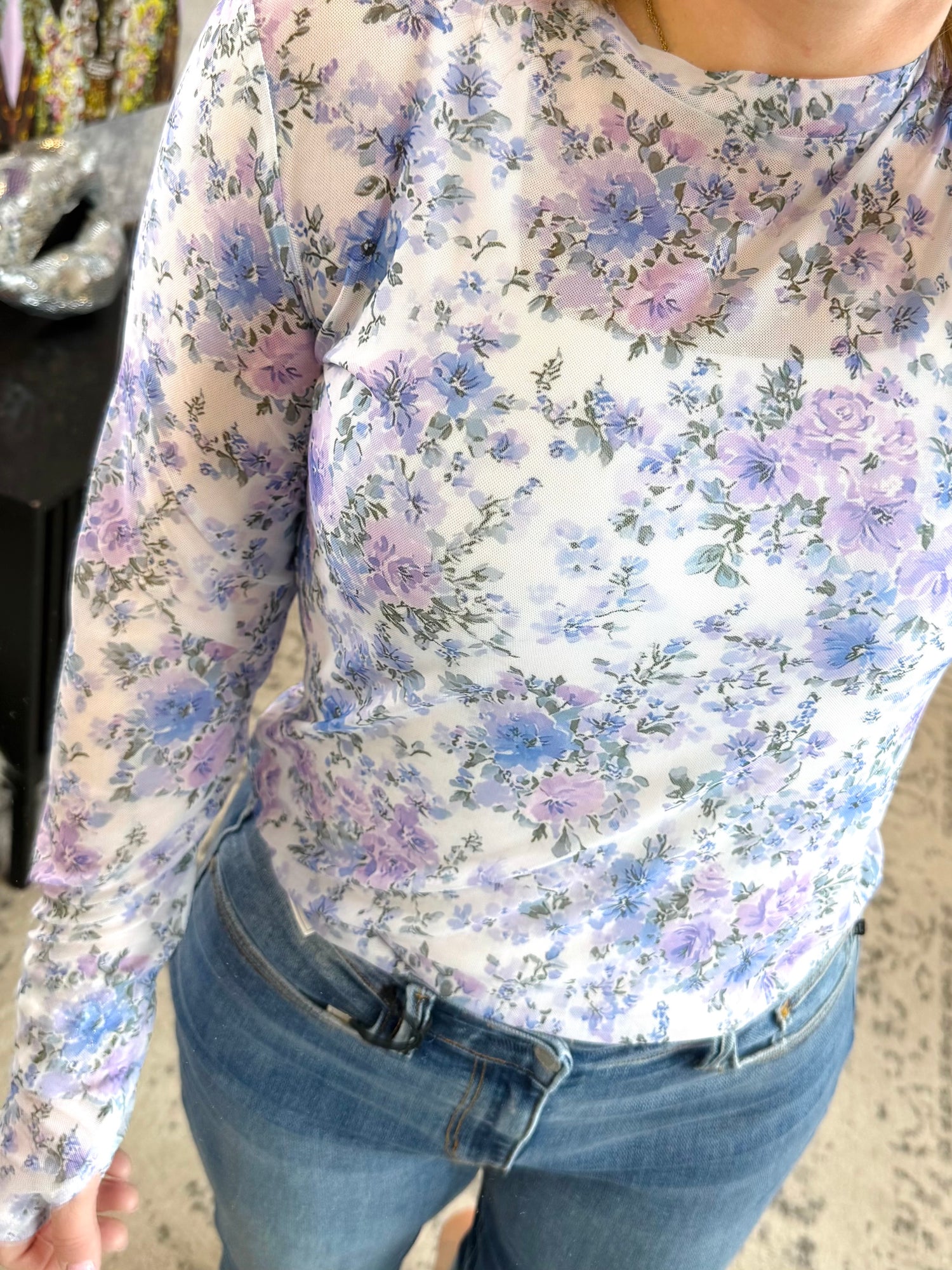 BLAKELEY Dress It Up Mesh Tops in Lavender Floral {S/M-2X} - KaraMarie