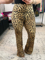 Feline Flare Leggings {S-3X} - KaraMarie