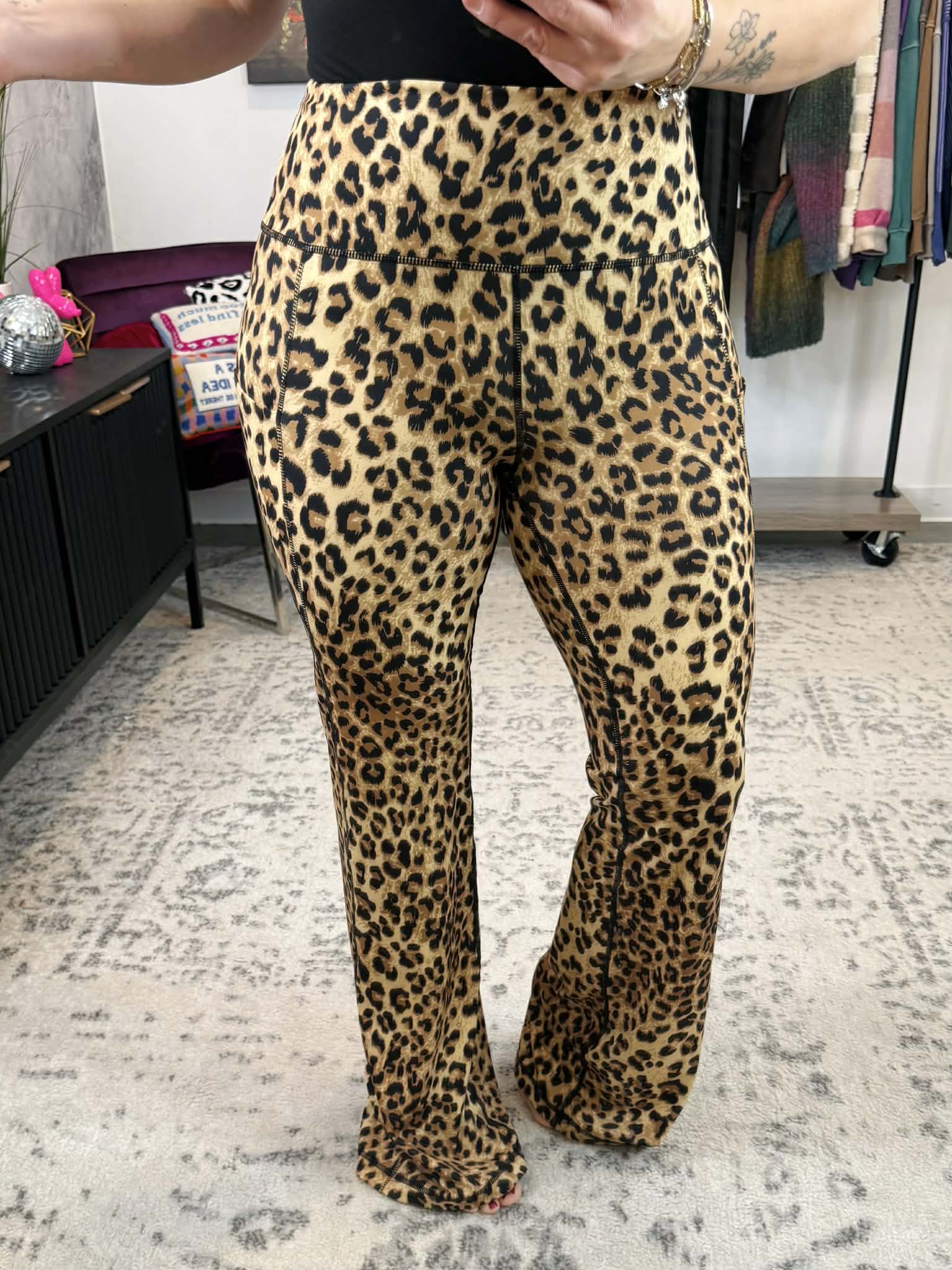 Feline Flare Leggings {S-3X} - KaraMarie