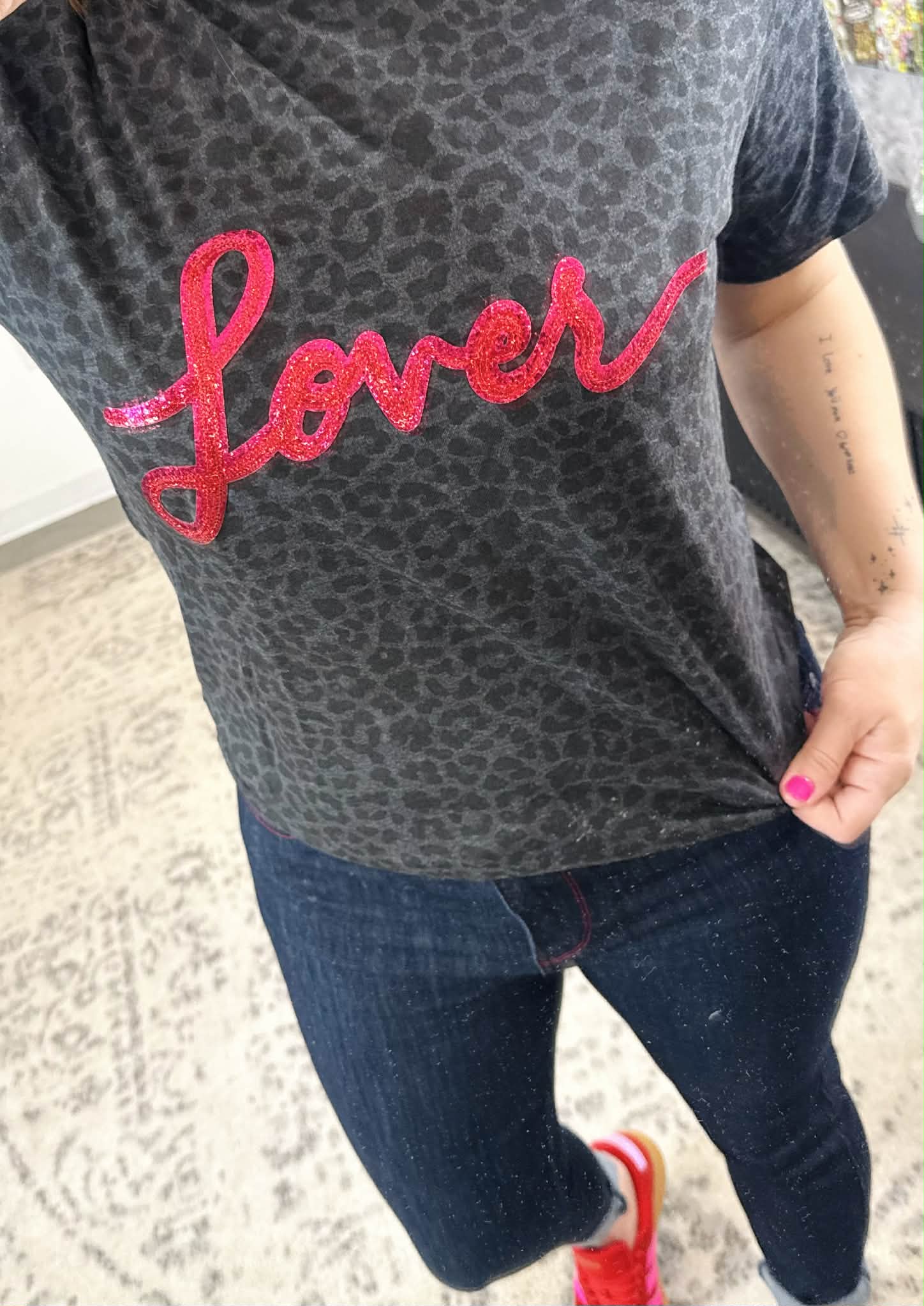 Sequin Lover Leopard Graphic Tee {S-3X} - KaraMarie
