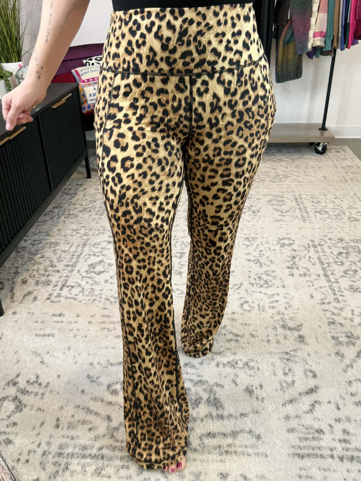 Feline Flare Leggings {S-3X} - KaraMarie