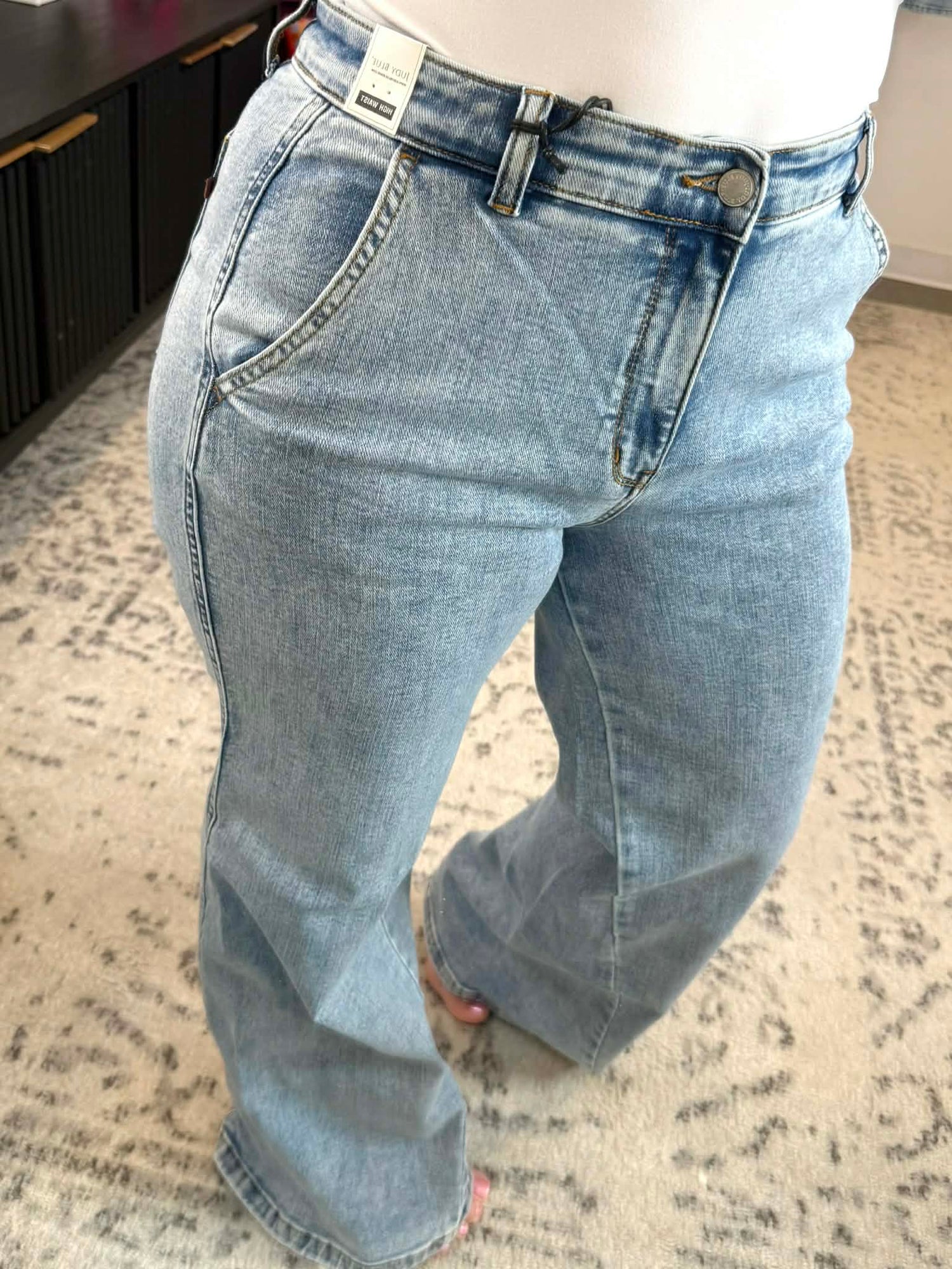 Judy Blue Diagonal Path Retro Jeans {1-22W} - KaraMarie