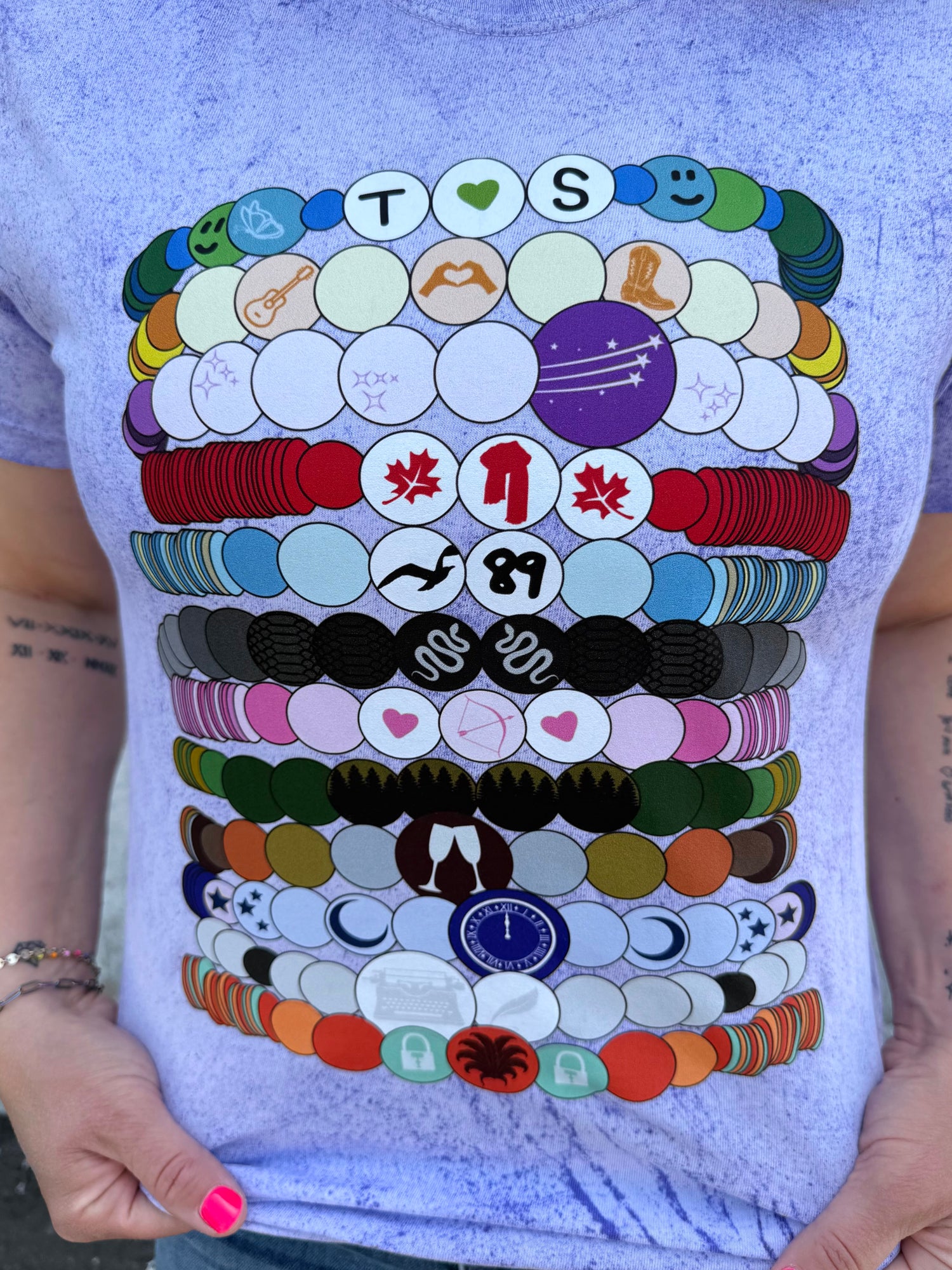 Friendship Bracelet Graphic Tee {Custom Order!}