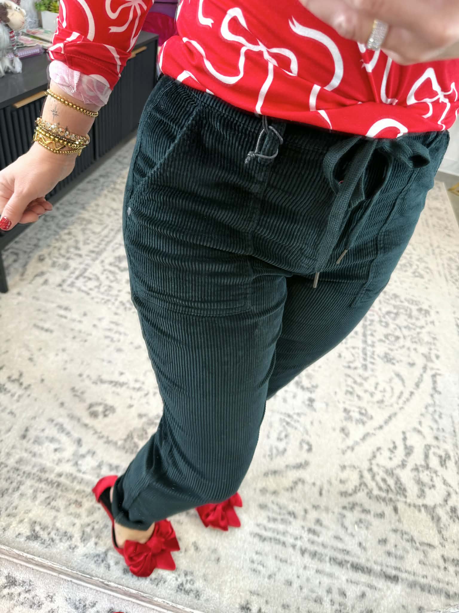 Judy Blue Emerald Stroll Cuffed Jogger {1-24W} - KaraMarie