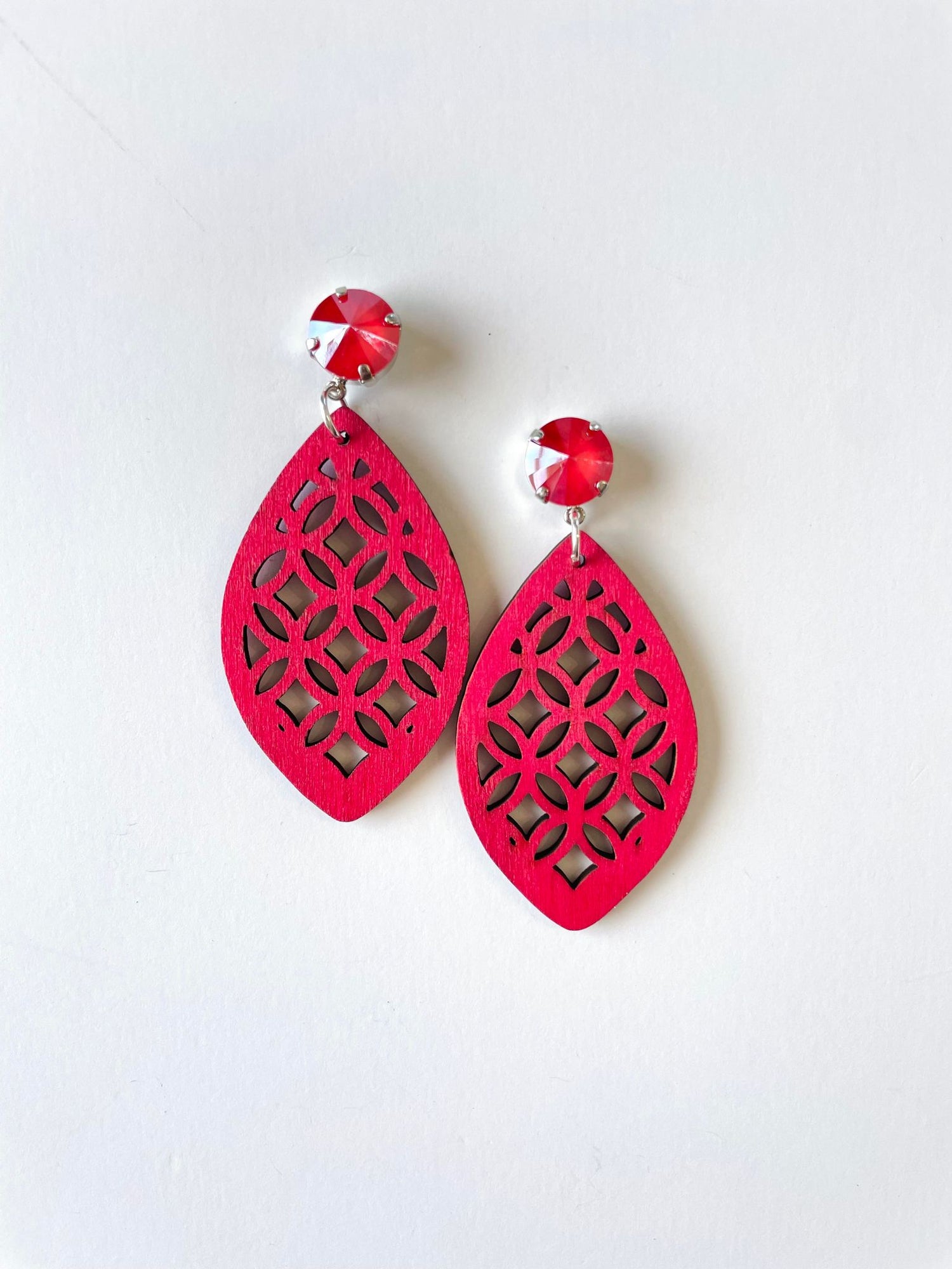 Summertime Rays Red Earrings