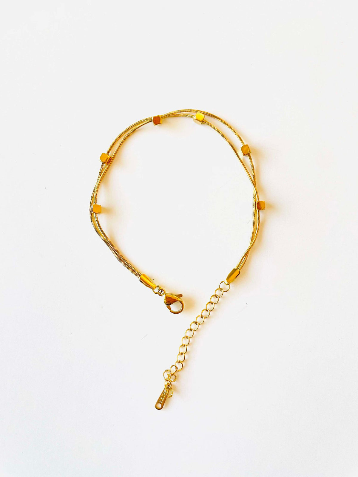 Floating Rock Bracelet {Waterproof Jewelry!} - KaraMarie