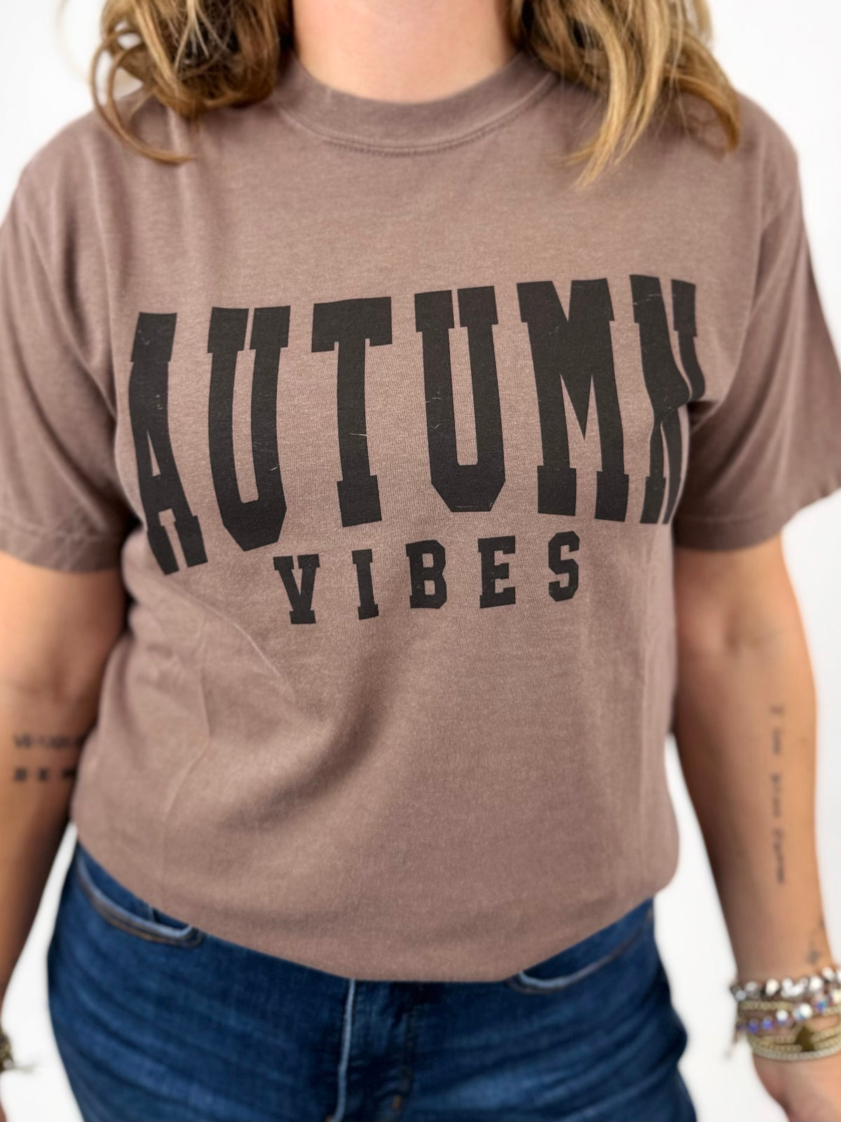 Autumn Vibes Graphic Tee {S-XL}