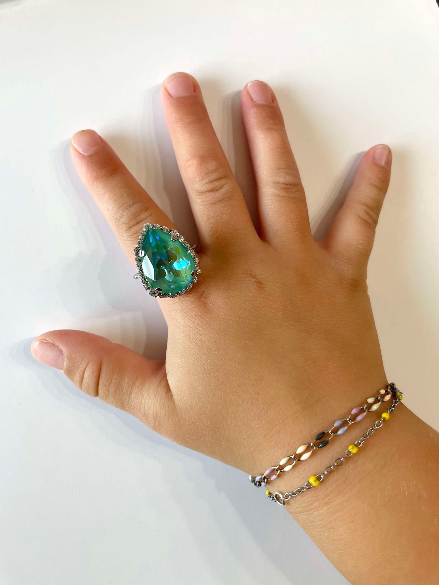 18mm Daisy Pear Ring {Multiple Colors!}