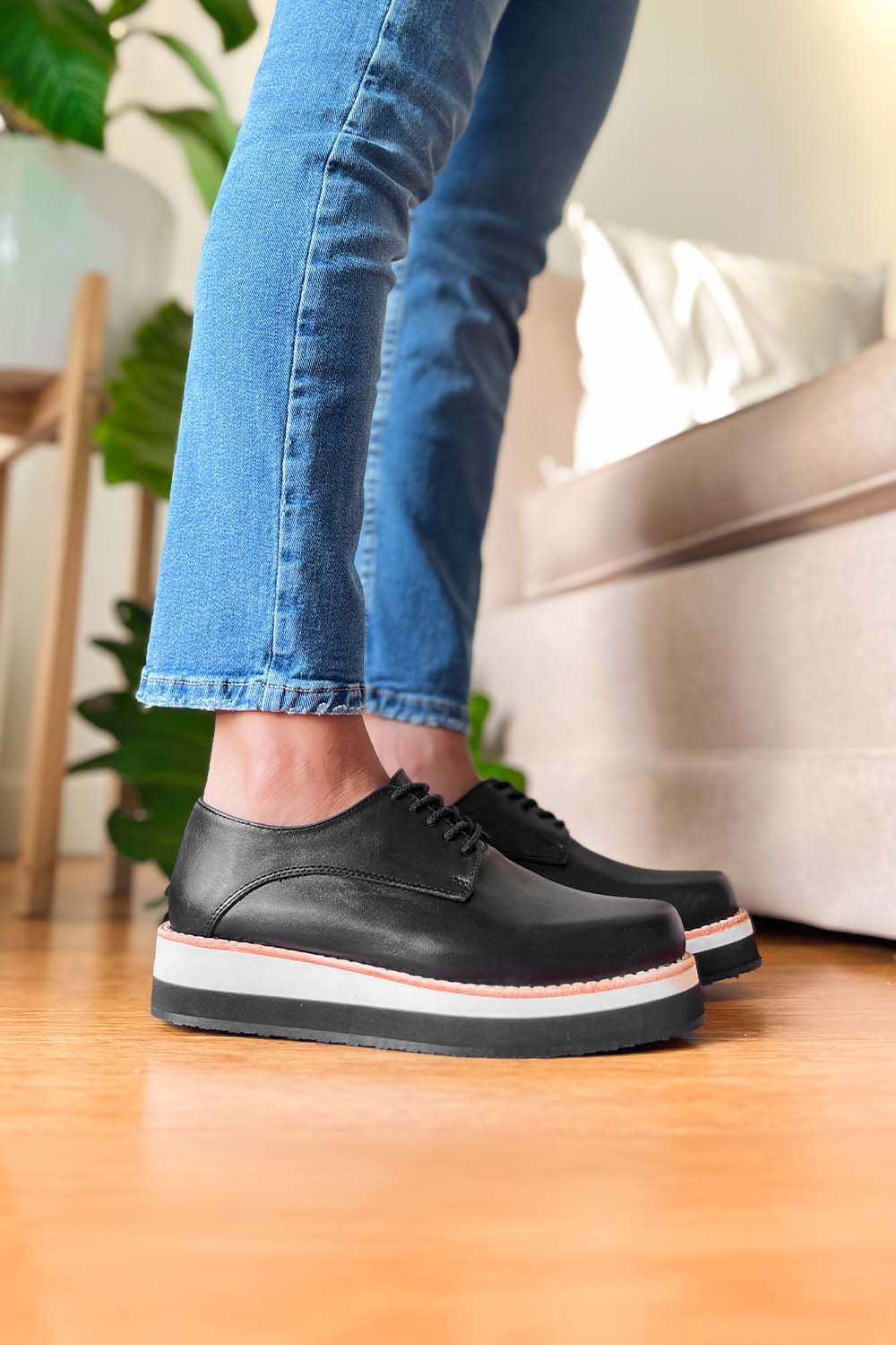 DAISY - Black - KaraMarie