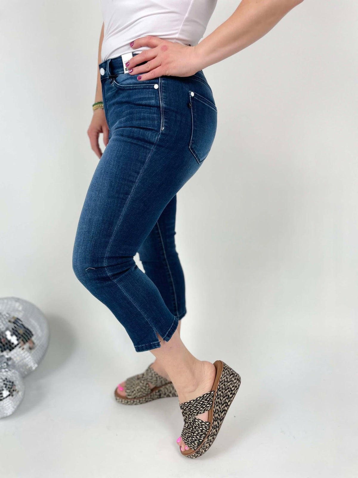 Judy Blue Split Horizon Capris { Sizes 0-24W } - KaraMarie