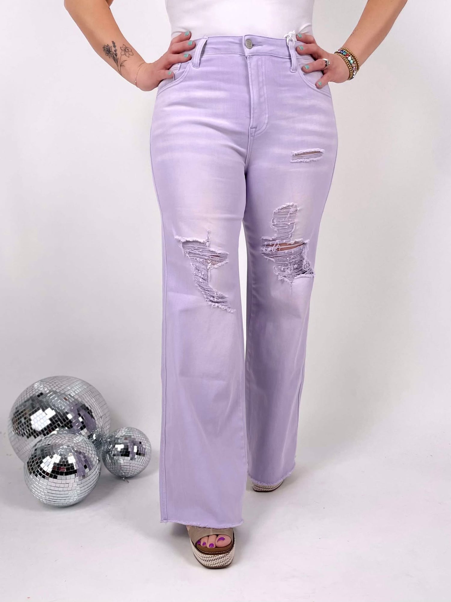 Pastel Blakeley Distressed Jeans { Sizes 0-3X }