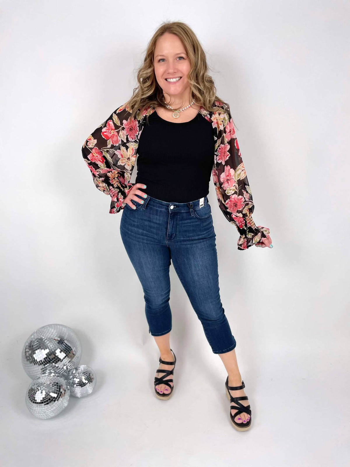 Judy Blue Split Horizon Capris { Sizes 0-24W } - KaraMarie