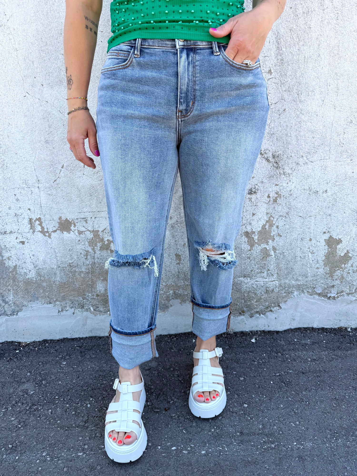 Judy Blue Weekend Fade Boyfriend Jeans {3-22W}