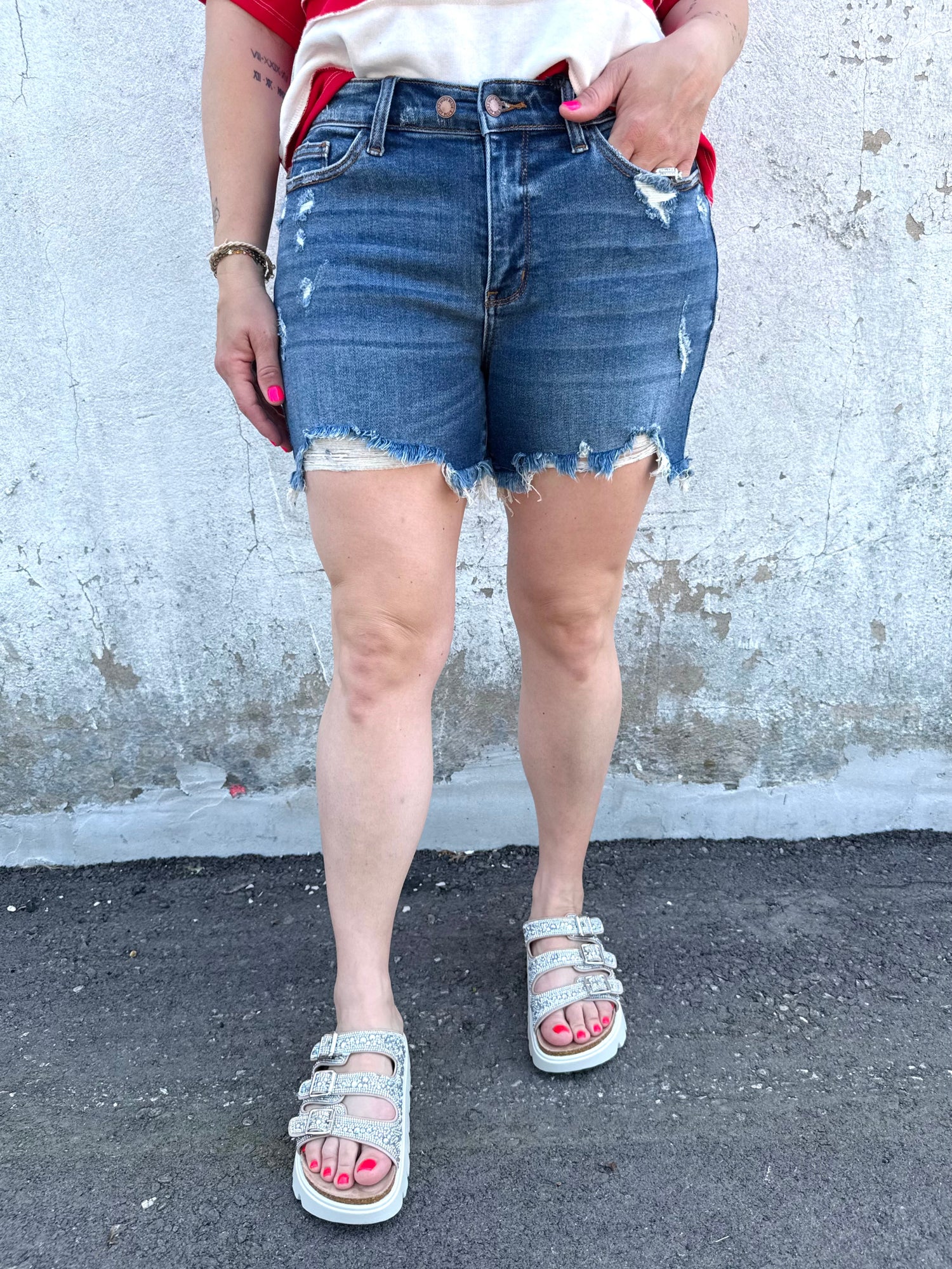 Judy Blue Two-Button Distressed Dad Shorts {S-3X} - KaraMarie