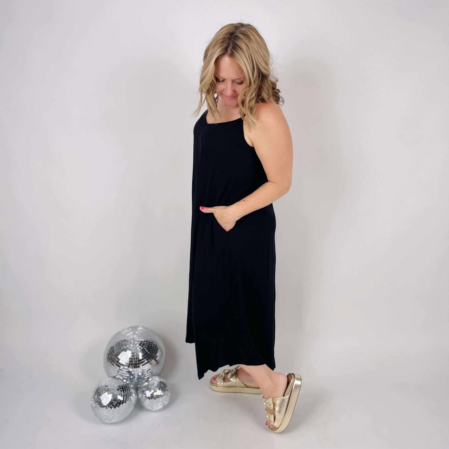 Cami Comfort Pocketed Midi Dress - Two Colors {S-XL}