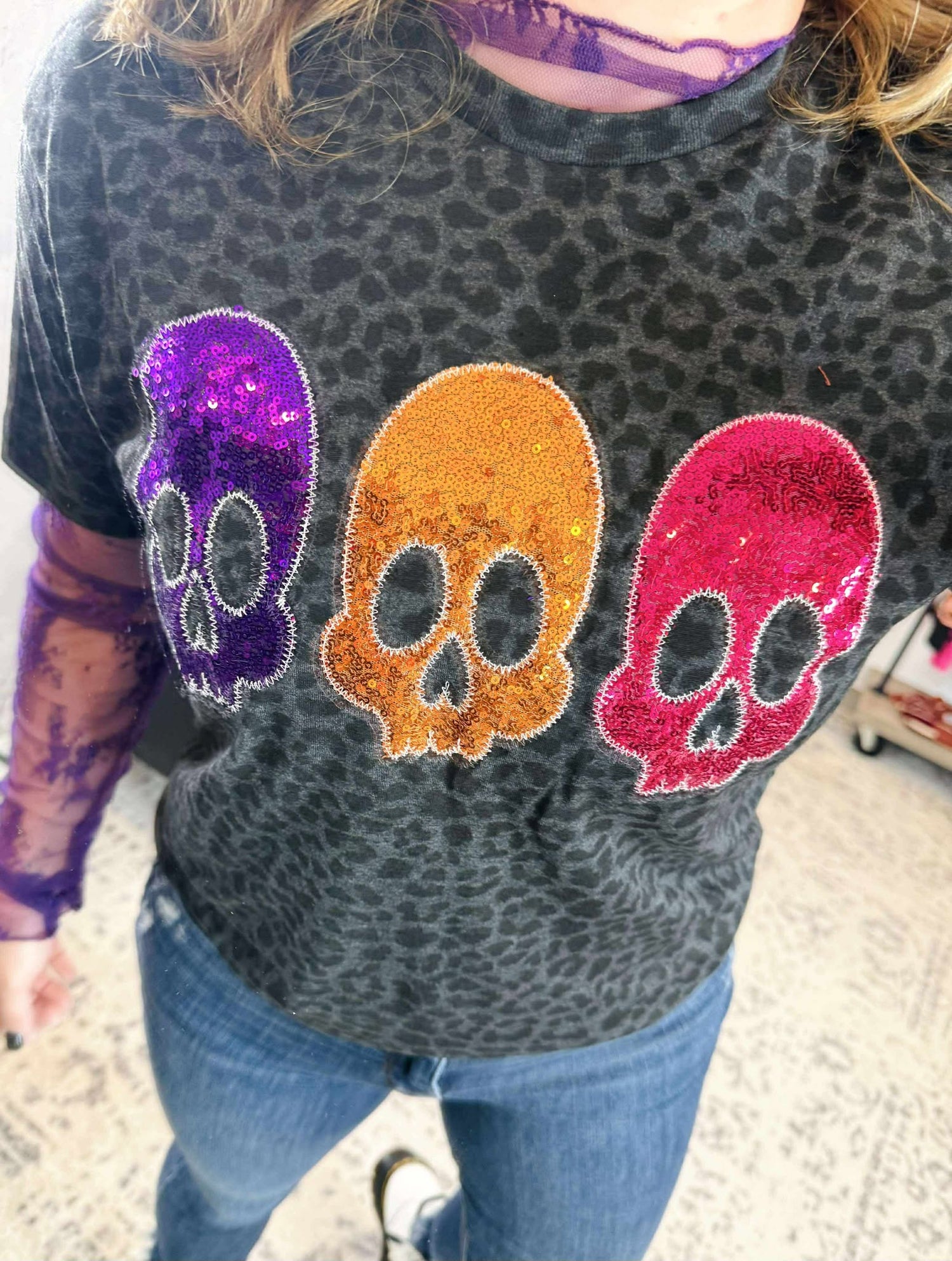 Leopard Sequin Skulls Tee {S-3X}