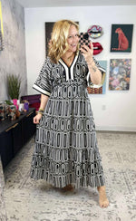 Dreamscape Maxi Dress in Black {S-2X} - KaraMarie