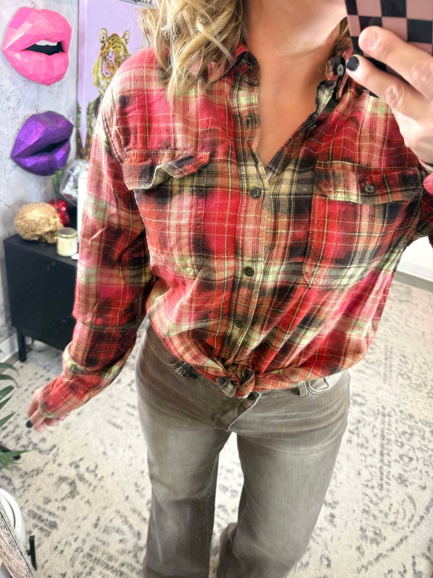 Distressed Flannel in Bonfire {S-3X}