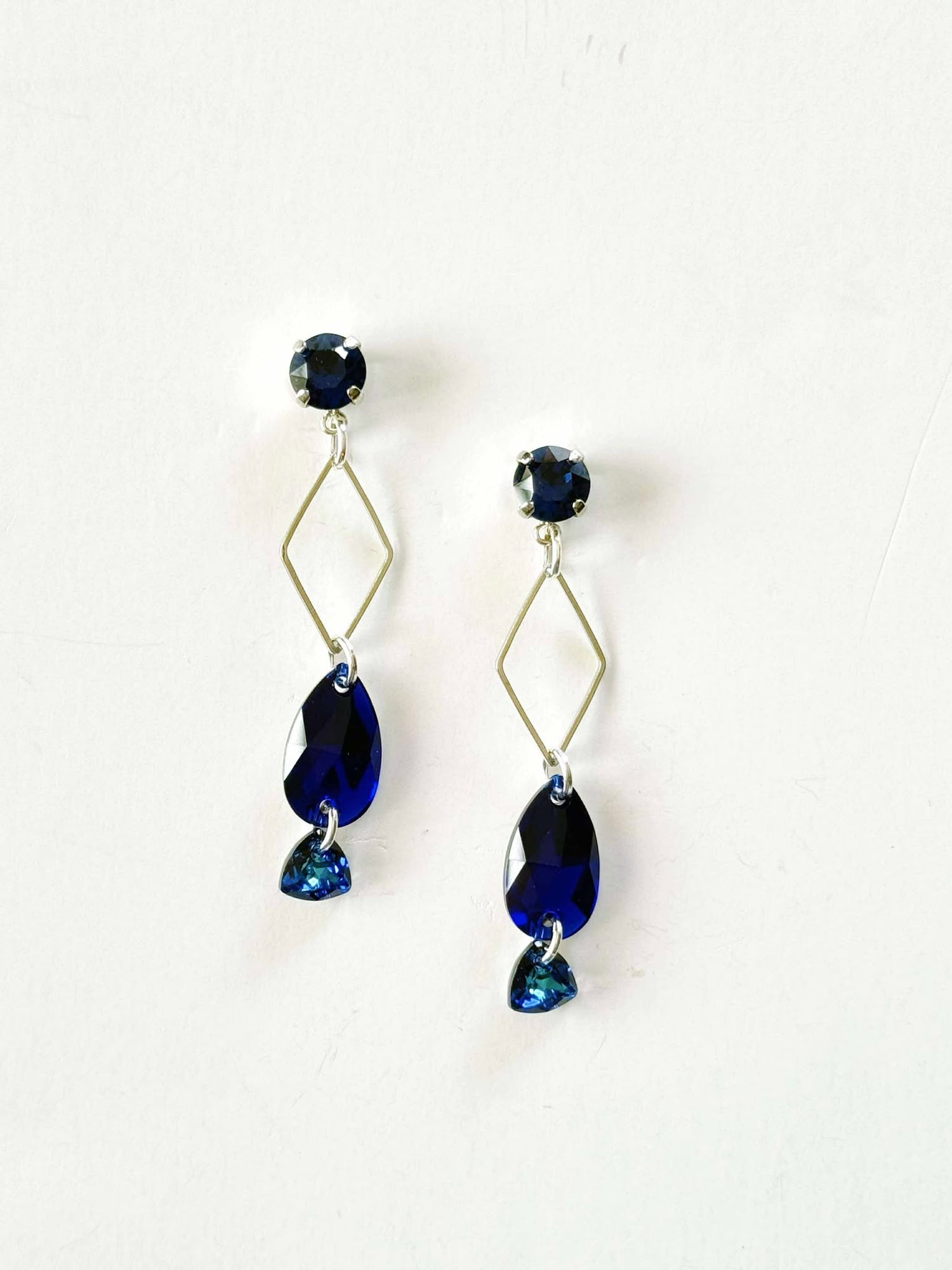 Royal Regal Earrings in Dark Sapphire + Bermuda Blue
