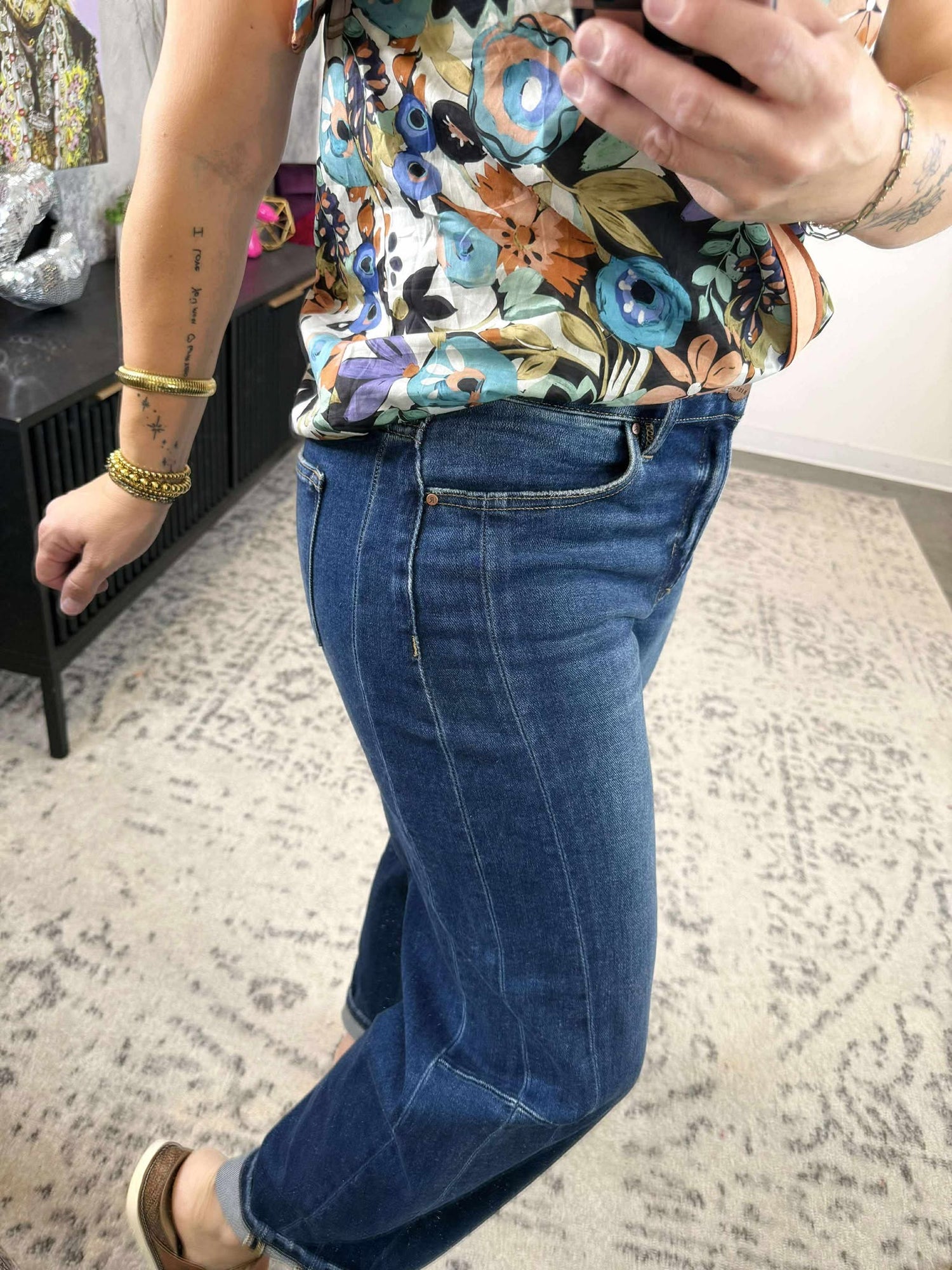 Risen City Curve Barrel Jeans {1-3X}