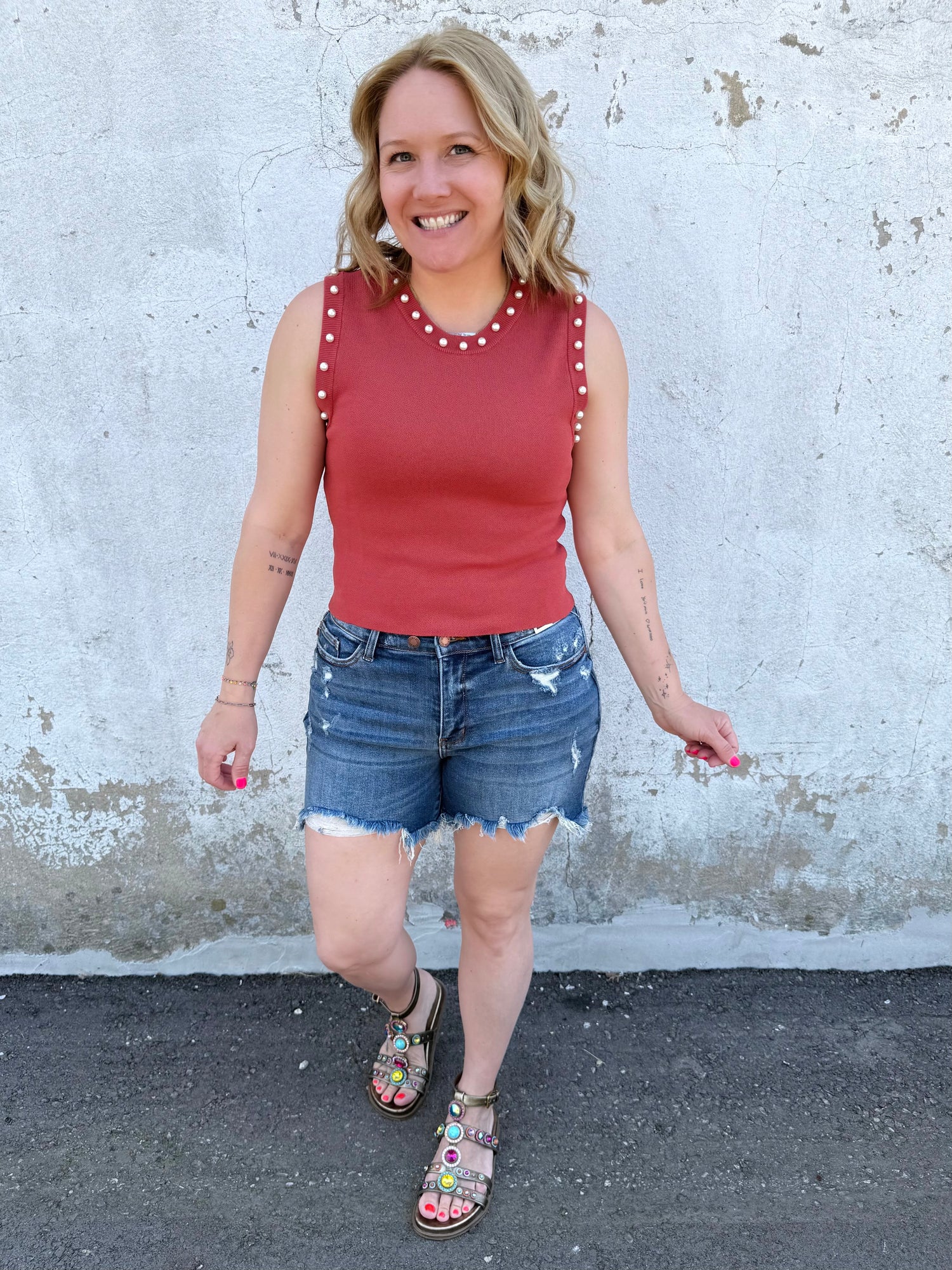 Glamour Pearl Sleeveless Top in Rust {S-L}