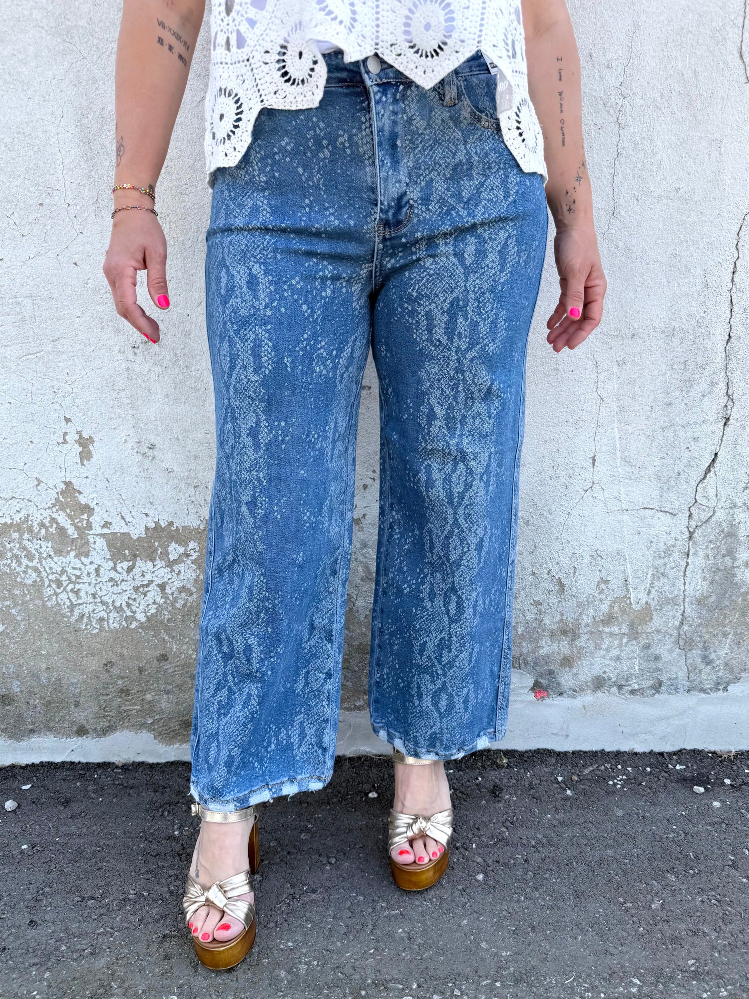 Judy Blue Savage Chic Wide-Leg Jeans {0-20W}