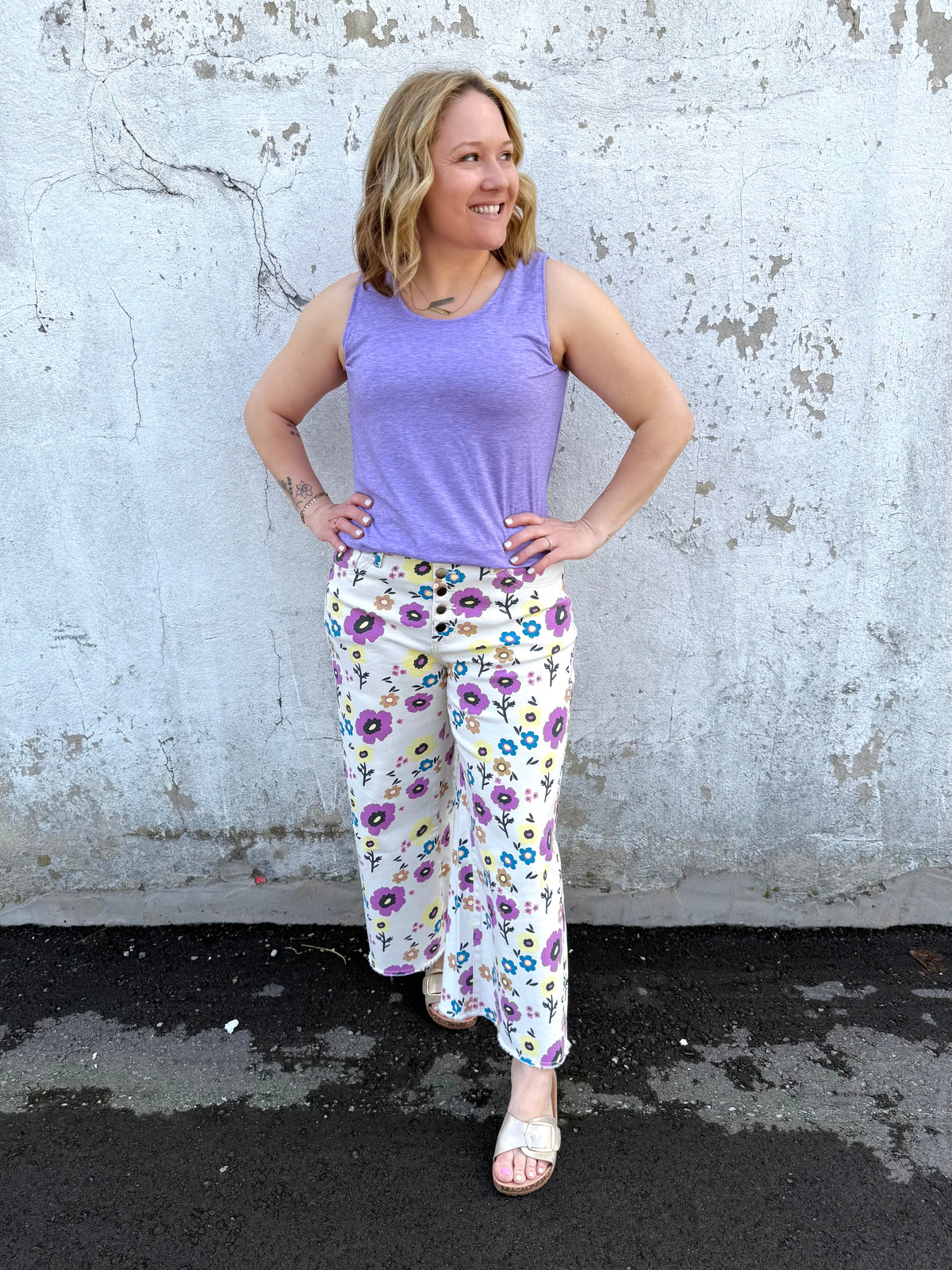 Floral Pop Twill Pants {S-3X} - KaraMarie