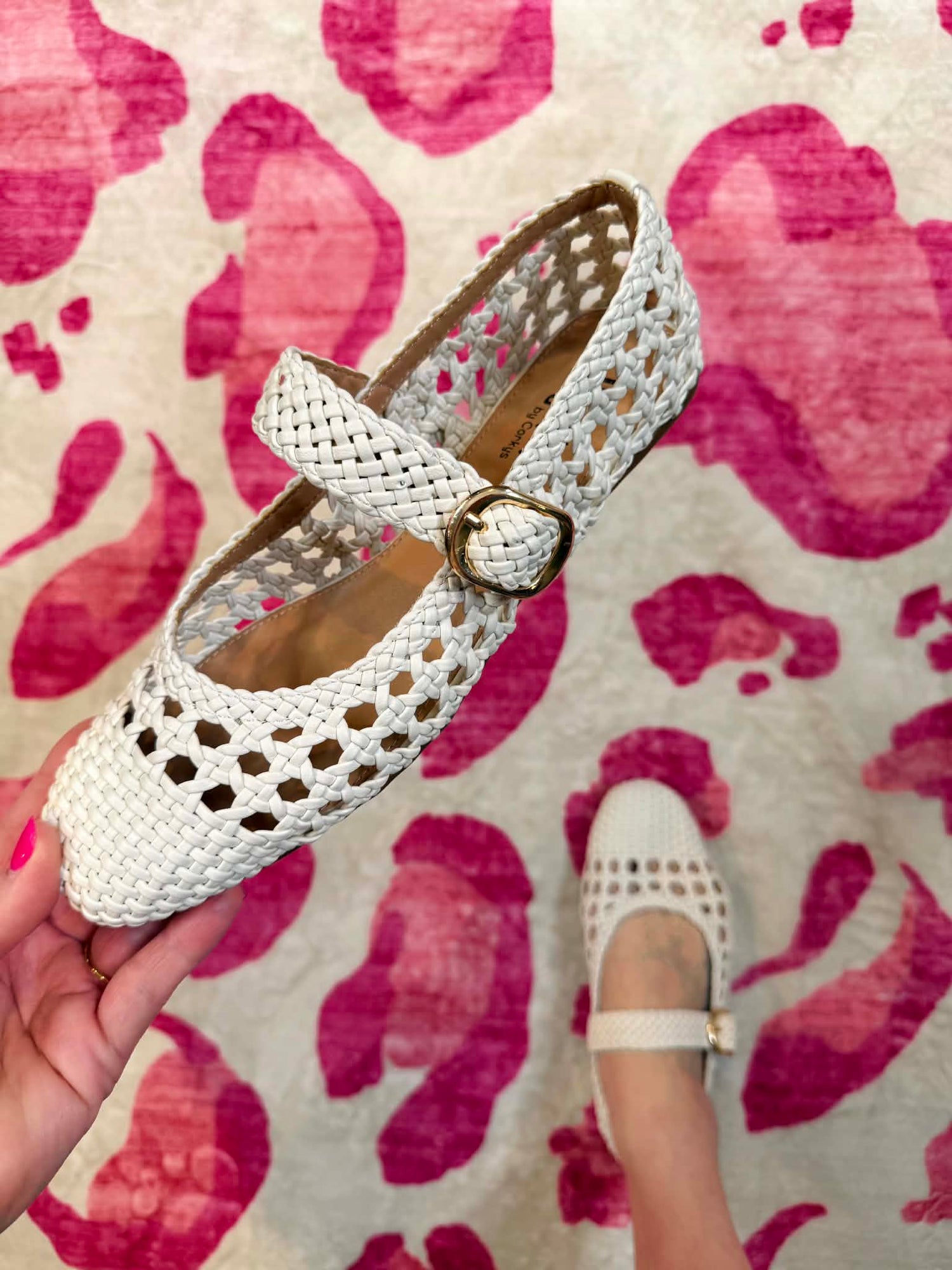 Corkys - MIXED FEELINGS - White