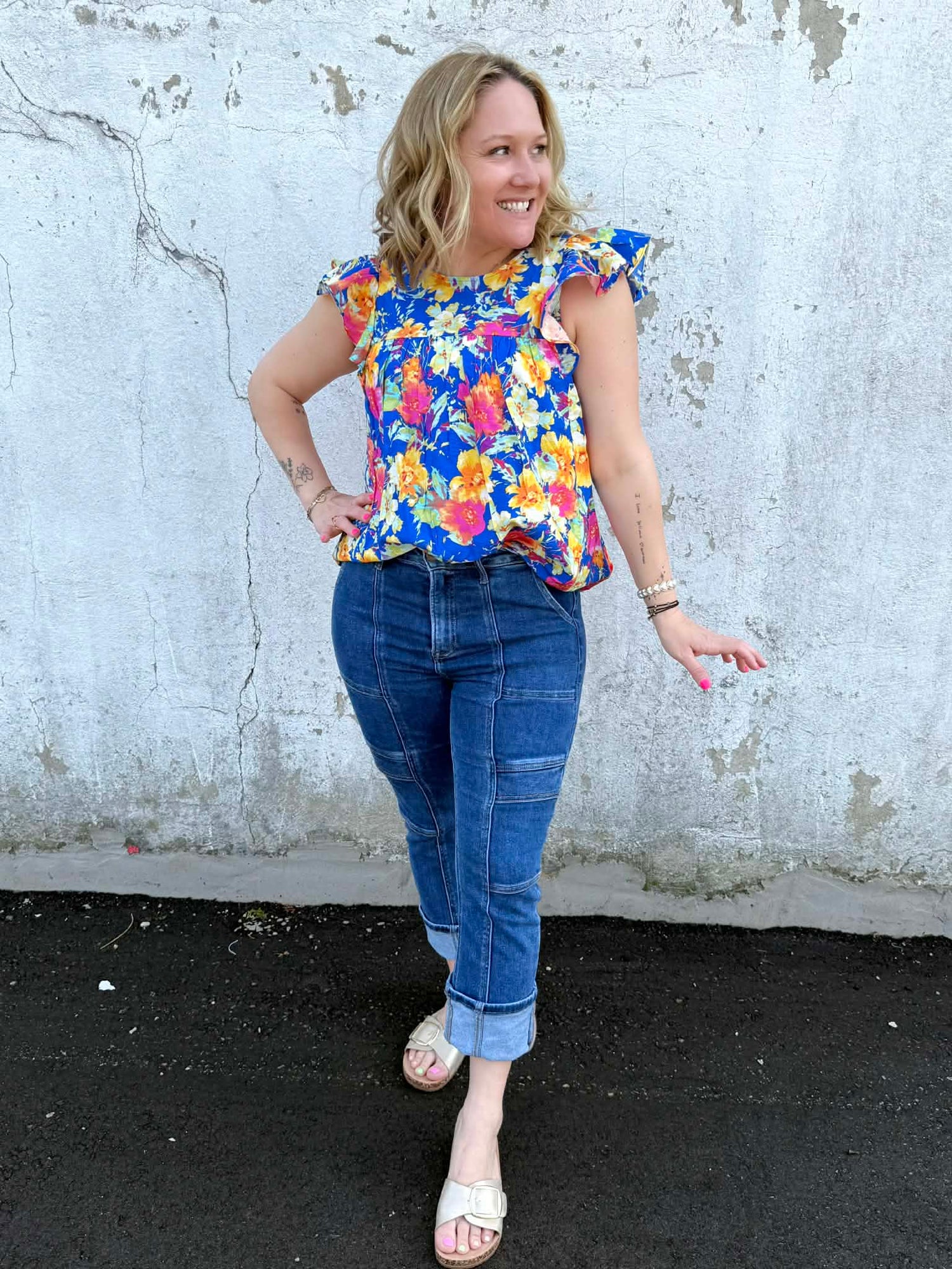 Floral Flutter Blouse {S-2X}
