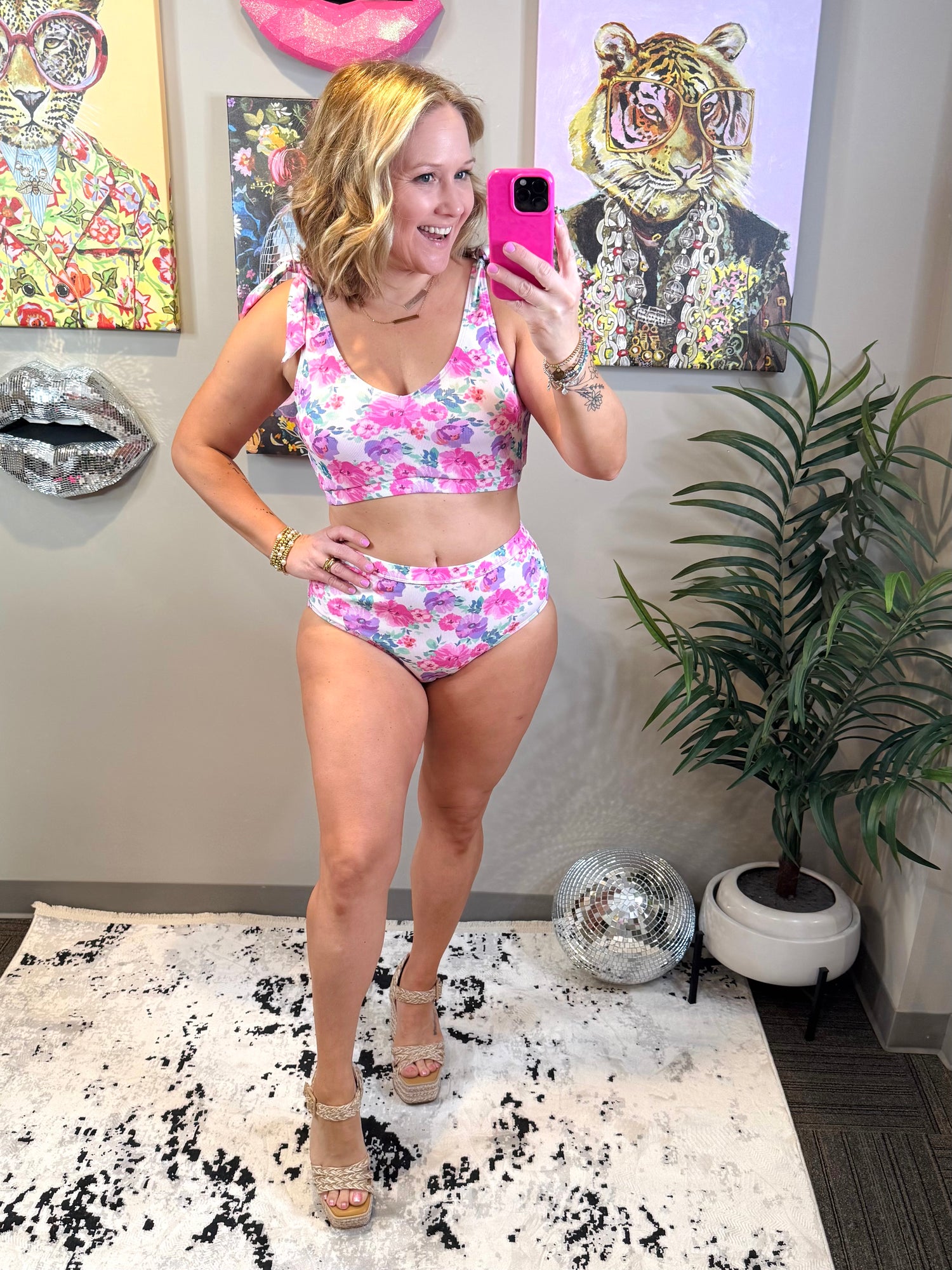 Feeling the Summer Breeze Swim Bottoms {S-3X}