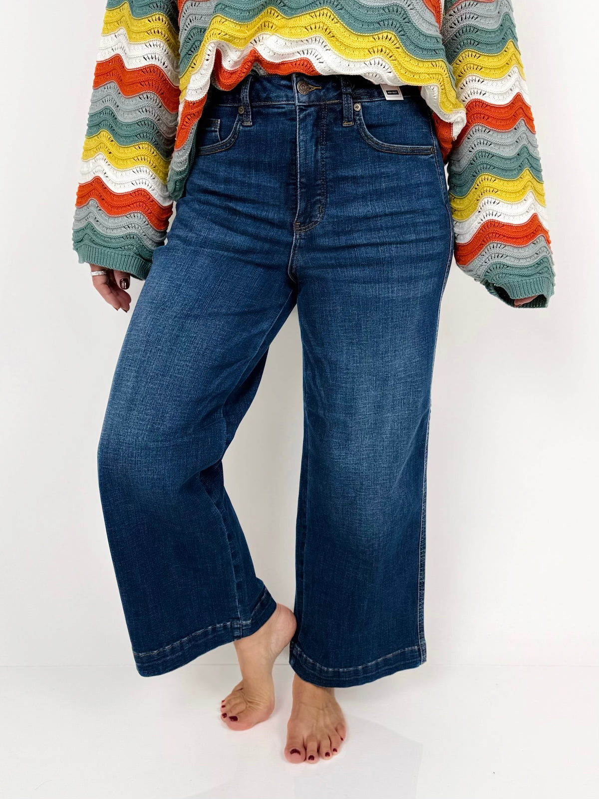 Judy Blue Claudia Ankle Wide Jeans {0-22W}