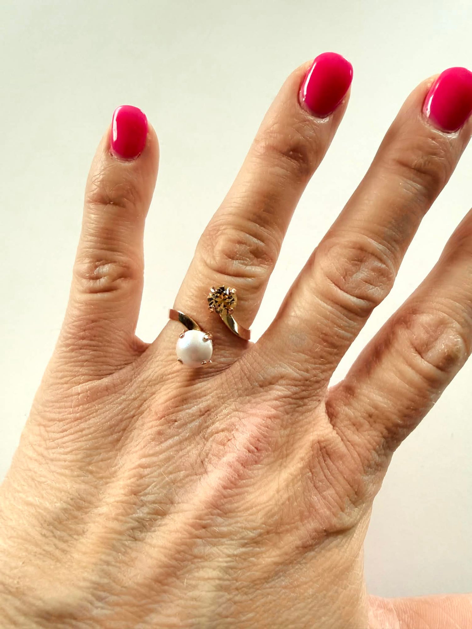 Wrap Ring in Peach x Iridescent White {Rose Gold Metal}