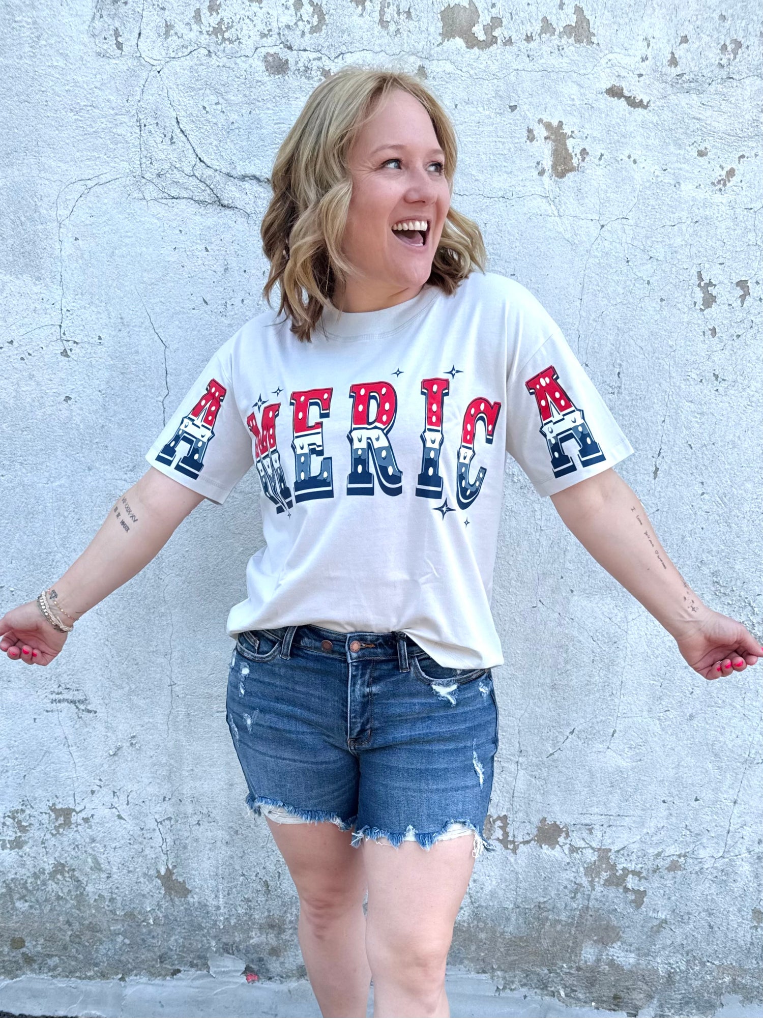 Miss AMERICA Graphic Tee {S-XL}