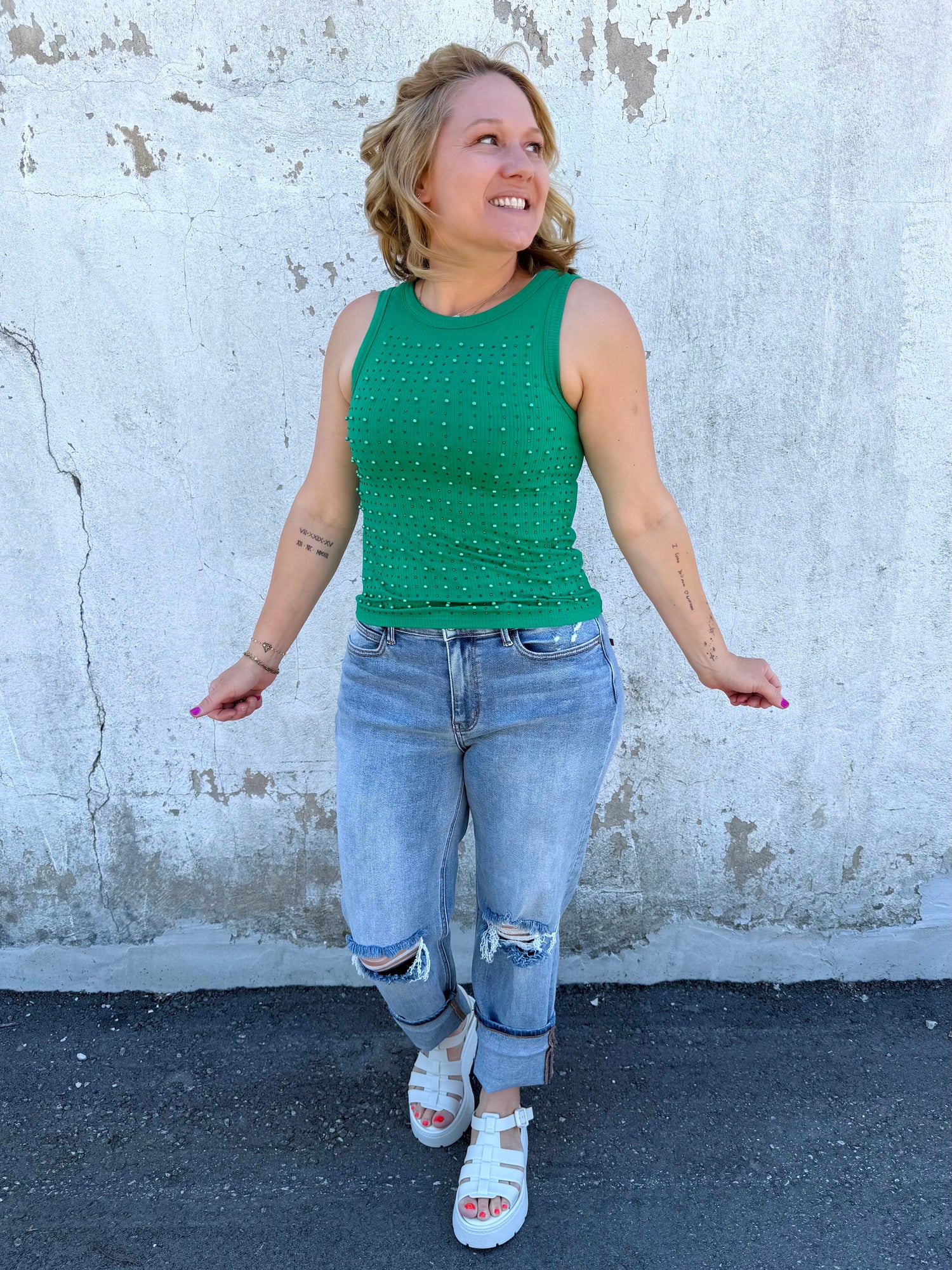 Glimmer & Grace Sleeveless Top in Green {S-XL}
