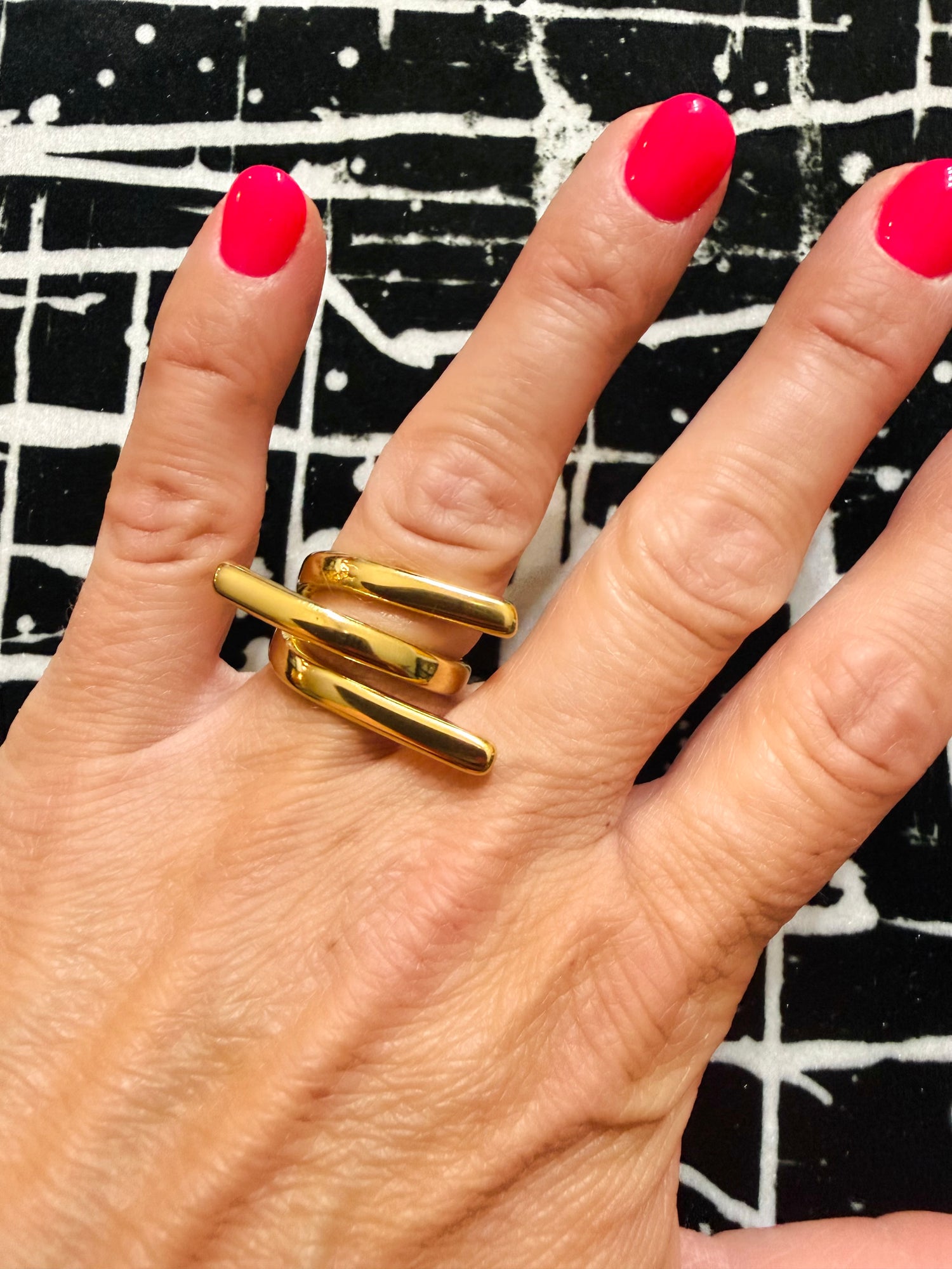 Which Way Ring {Waterproof Jewelry}