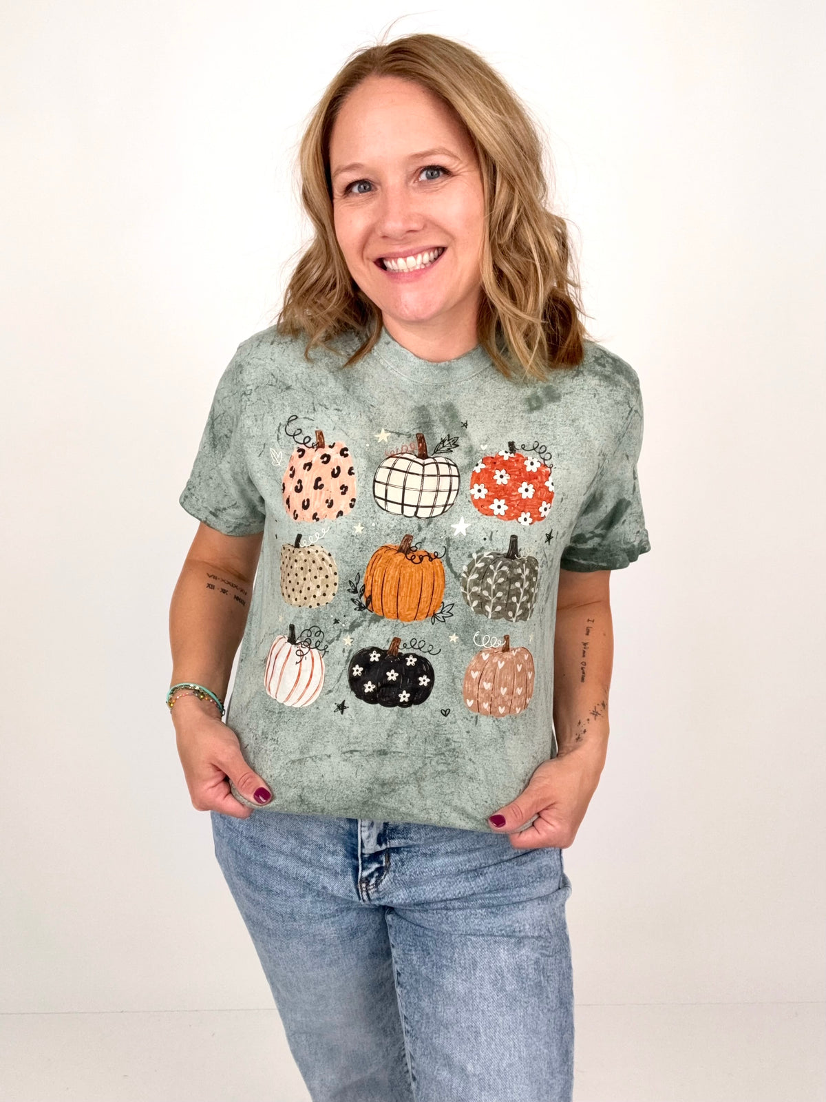 Autumn Pumpkins Graphic Tee {Custom Order!}