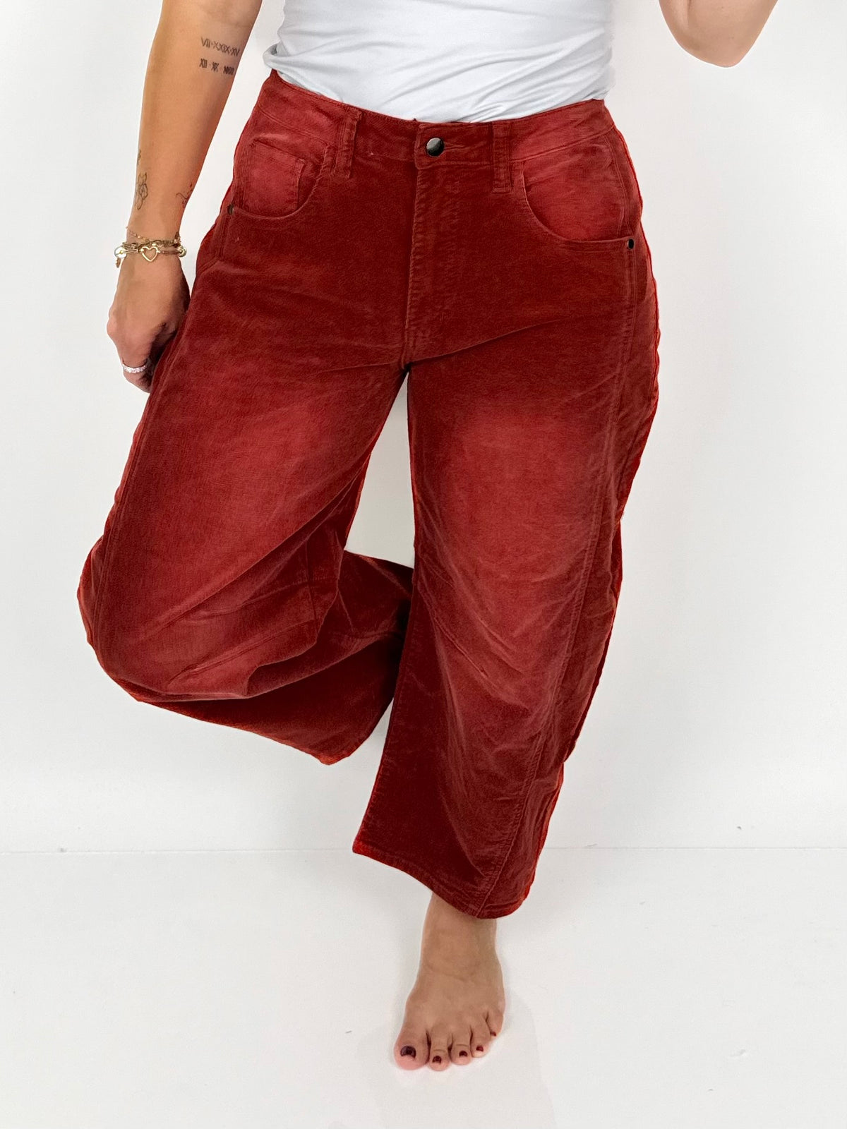 Modern Corduroy Crop Barrel Pants - Brick {S-L}