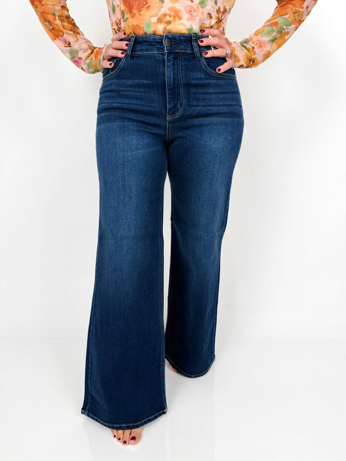 Judy Blue Lux Retro Wide-Leg Jeans - TWO LENGTHS! {0-22W}