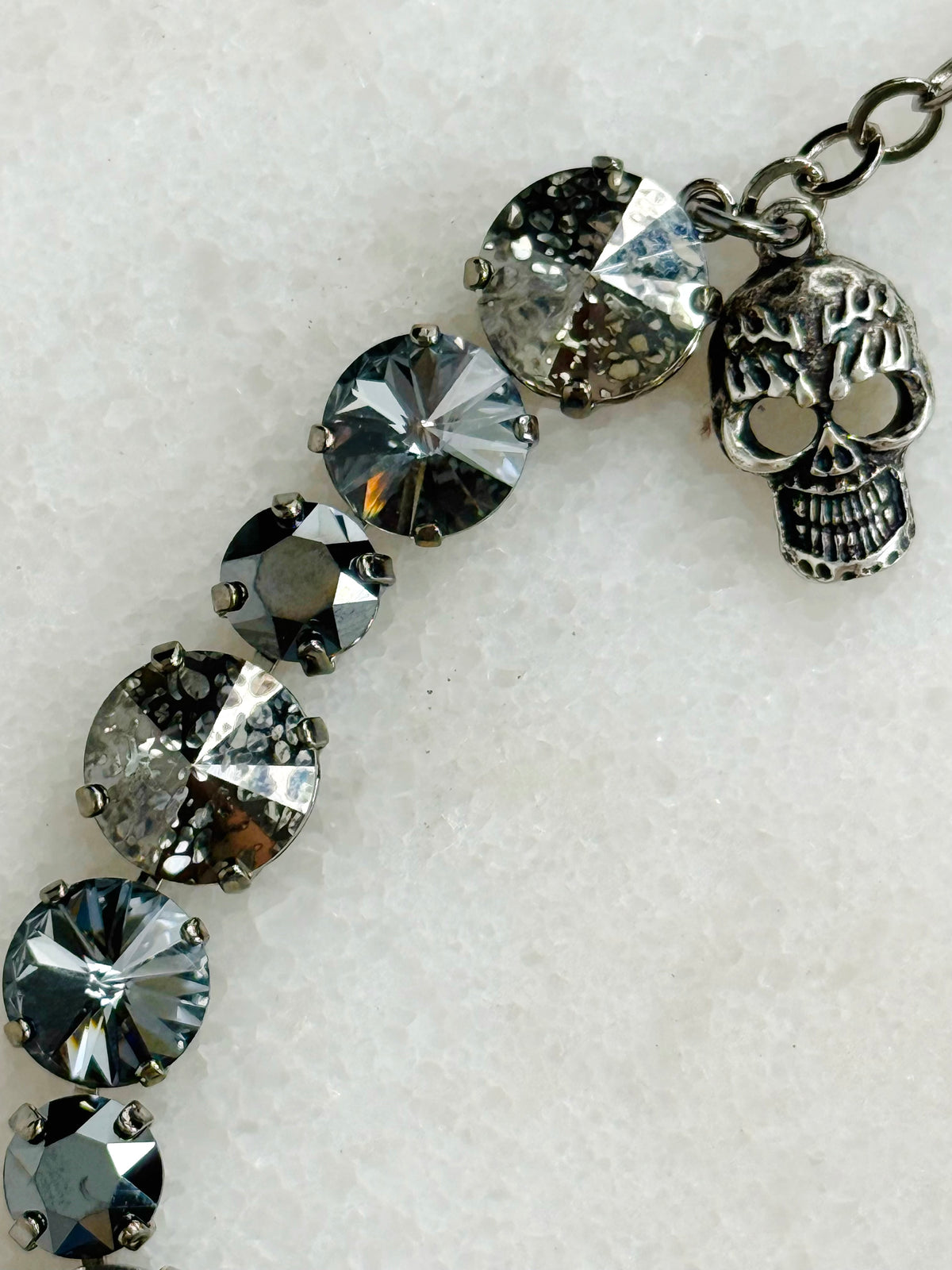 The Vivi Bracelet :: Black Magic