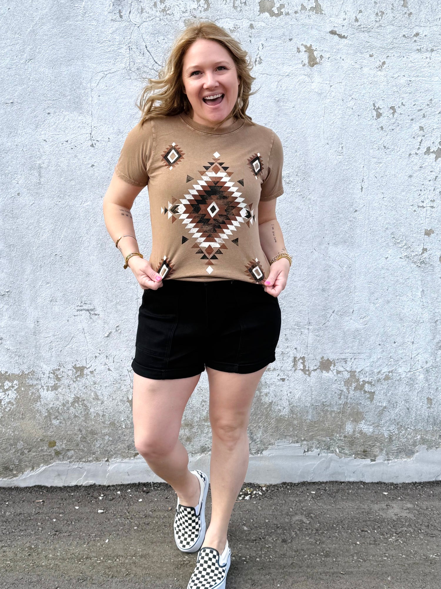 Canyon Echo Graphic Tee {S-XL} - KaraMarie