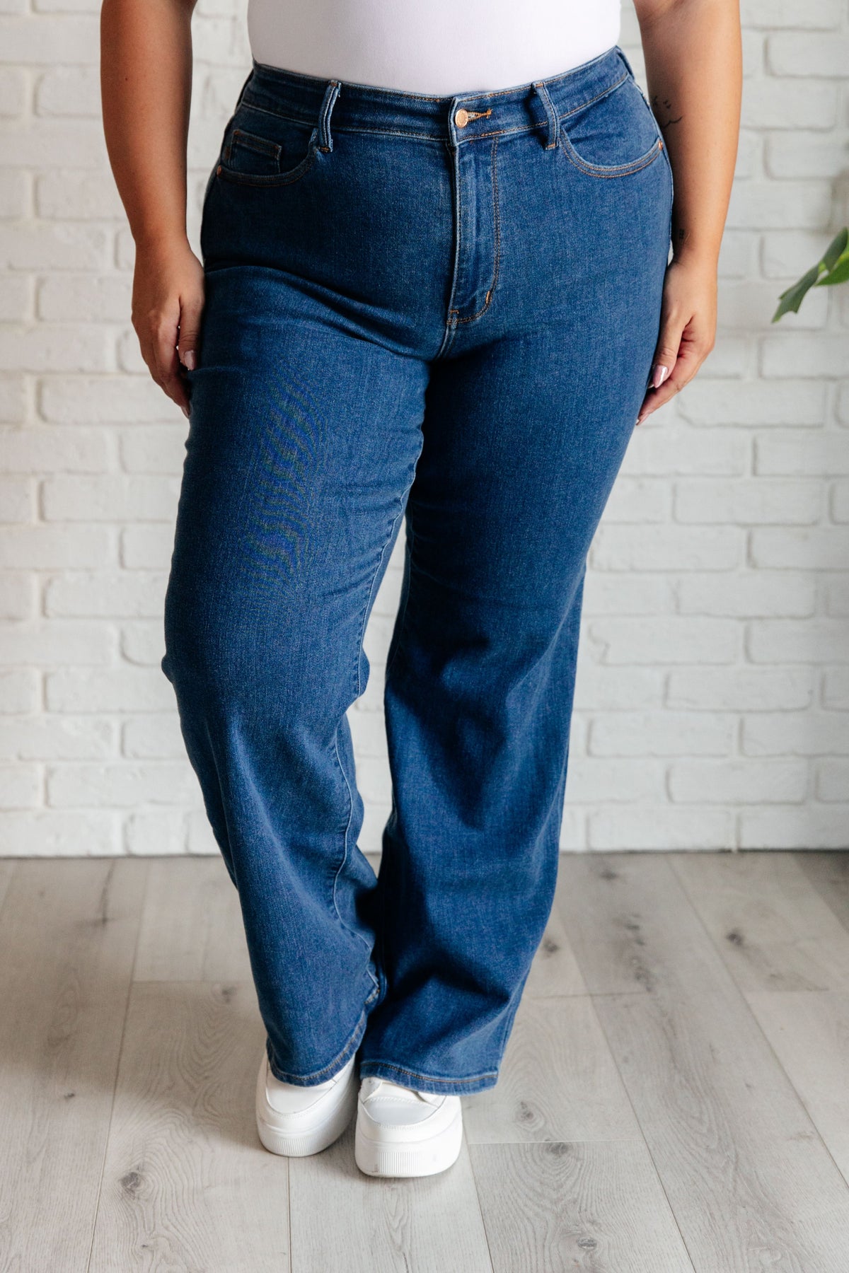 Hazel High Rise Vintage Wide Leg Jeans - KaraMarie