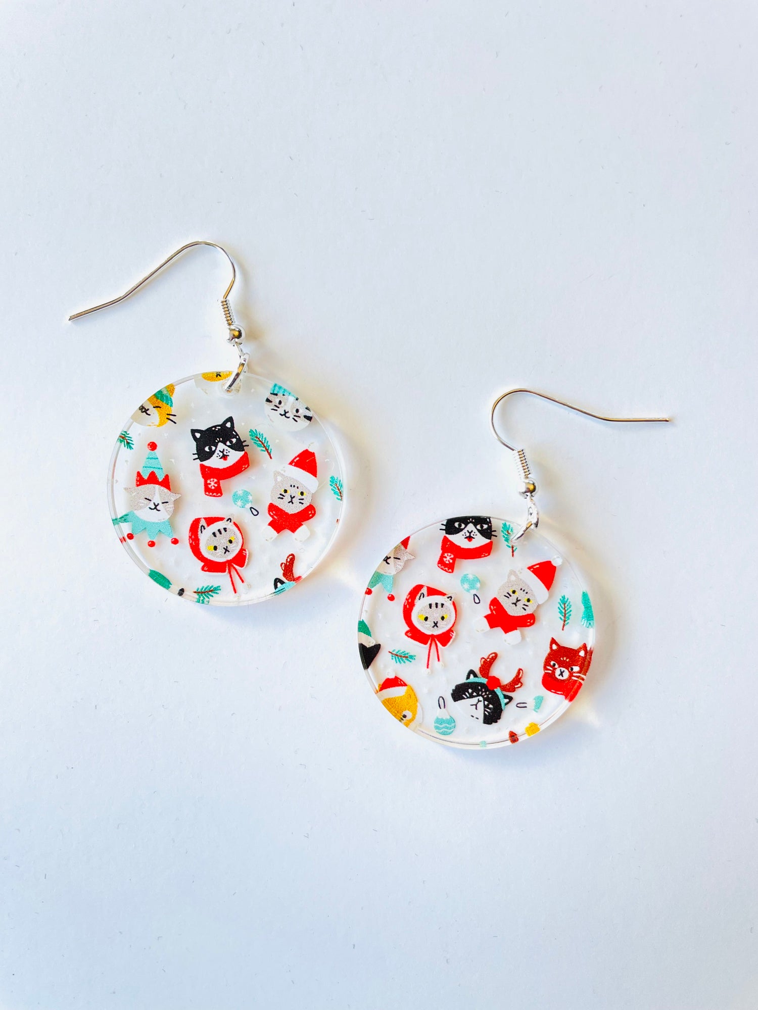 Holiday Cat Earrings!