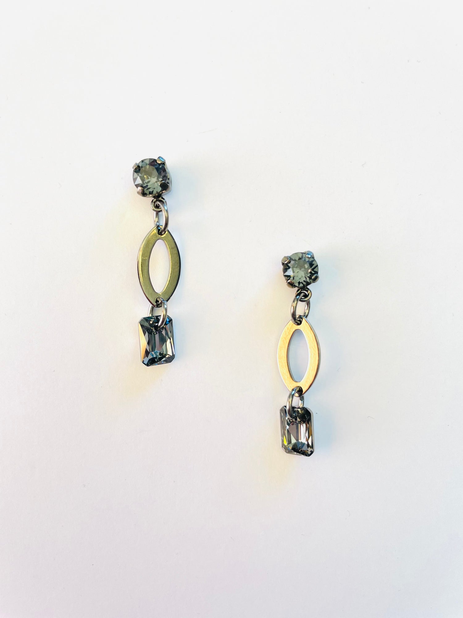Noir Earrings in Silver Night