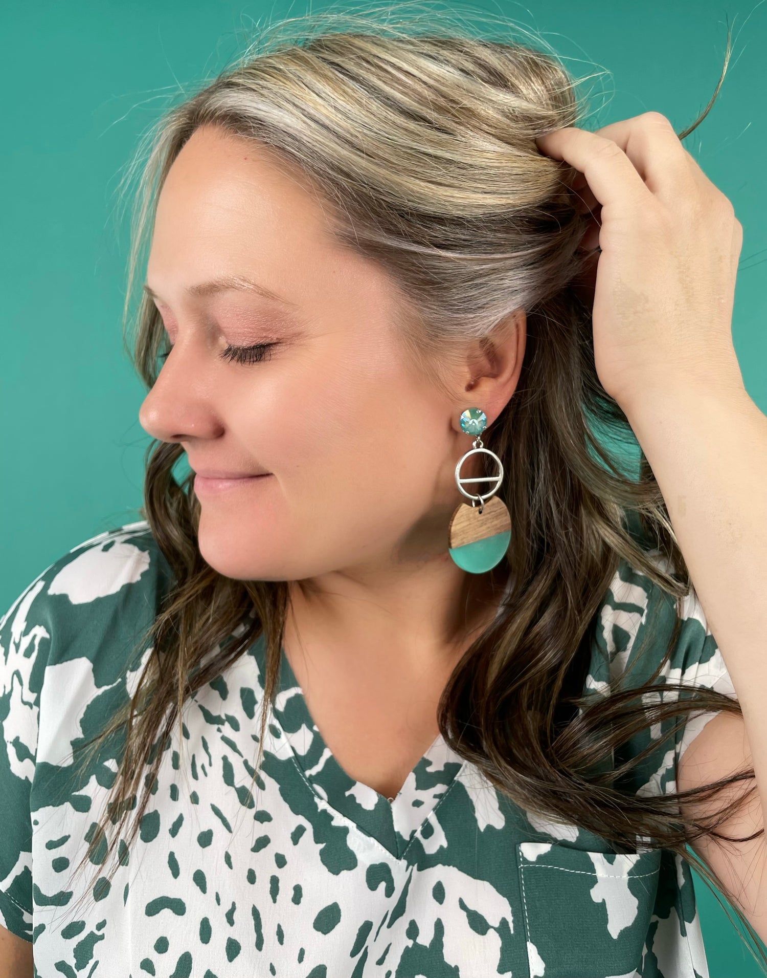 Wooden Minty Horizon Earrings